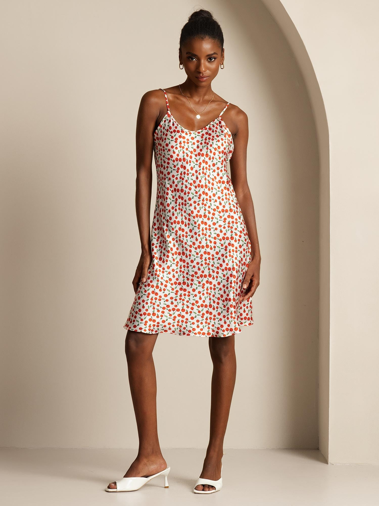 [Cherry] SilkSilky  Spaghetti Strap V Neck Dress 001