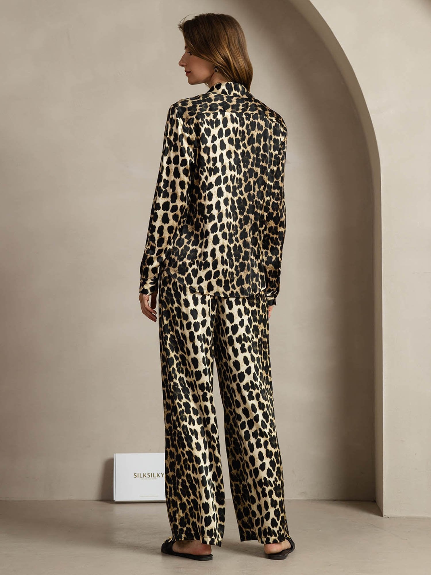 [Leopard] SilkSilky  19Momme Silk Lapel Collar Women''s Outfit Sets 002
