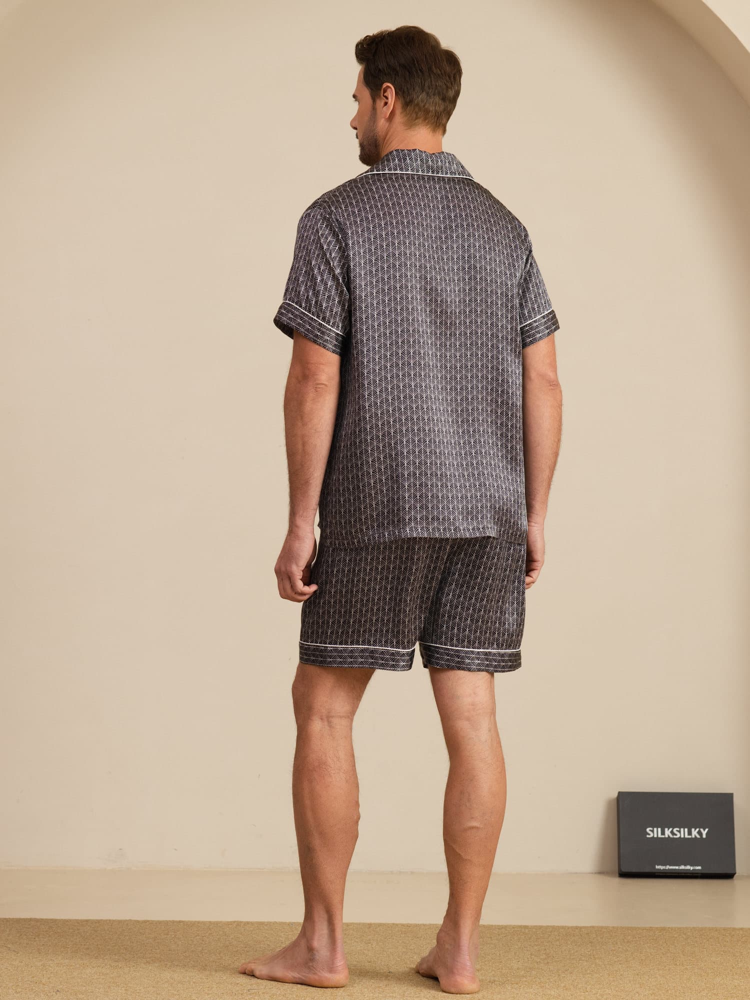 [Black Ginkgo] SilkSilky  Short Sleeve Lapel Collar Men's Pajamas 002