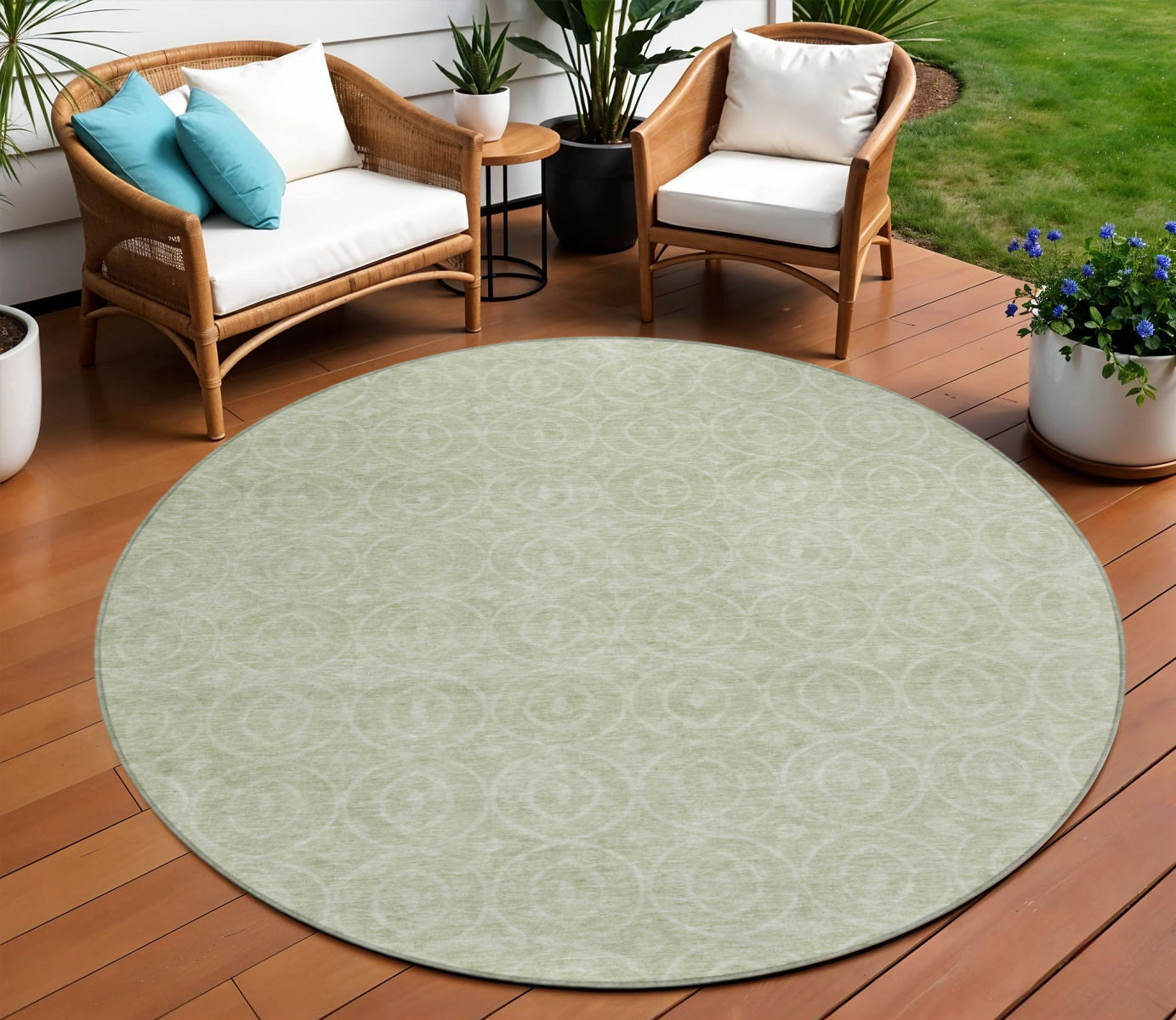 8 Mint Green Round Geometric Washable Indoor Outdoor Area Rug