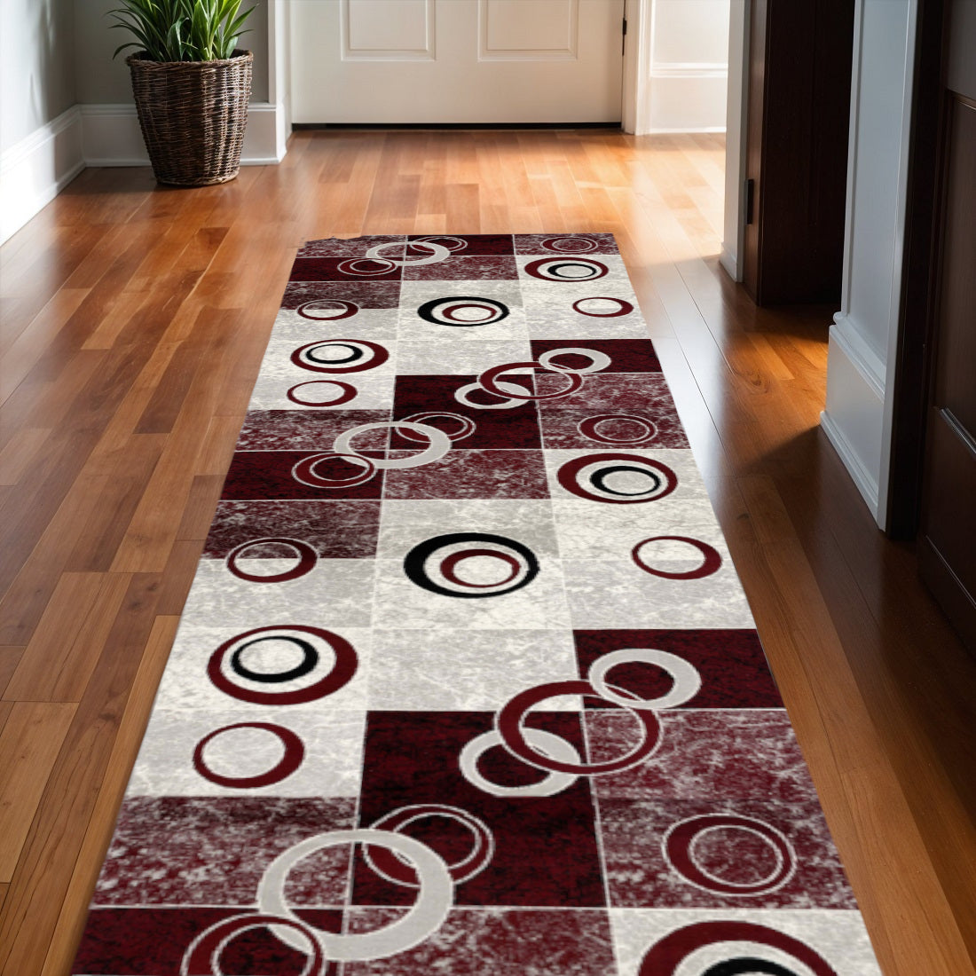 19 Runner Red And Gray Geometric Runner Rug