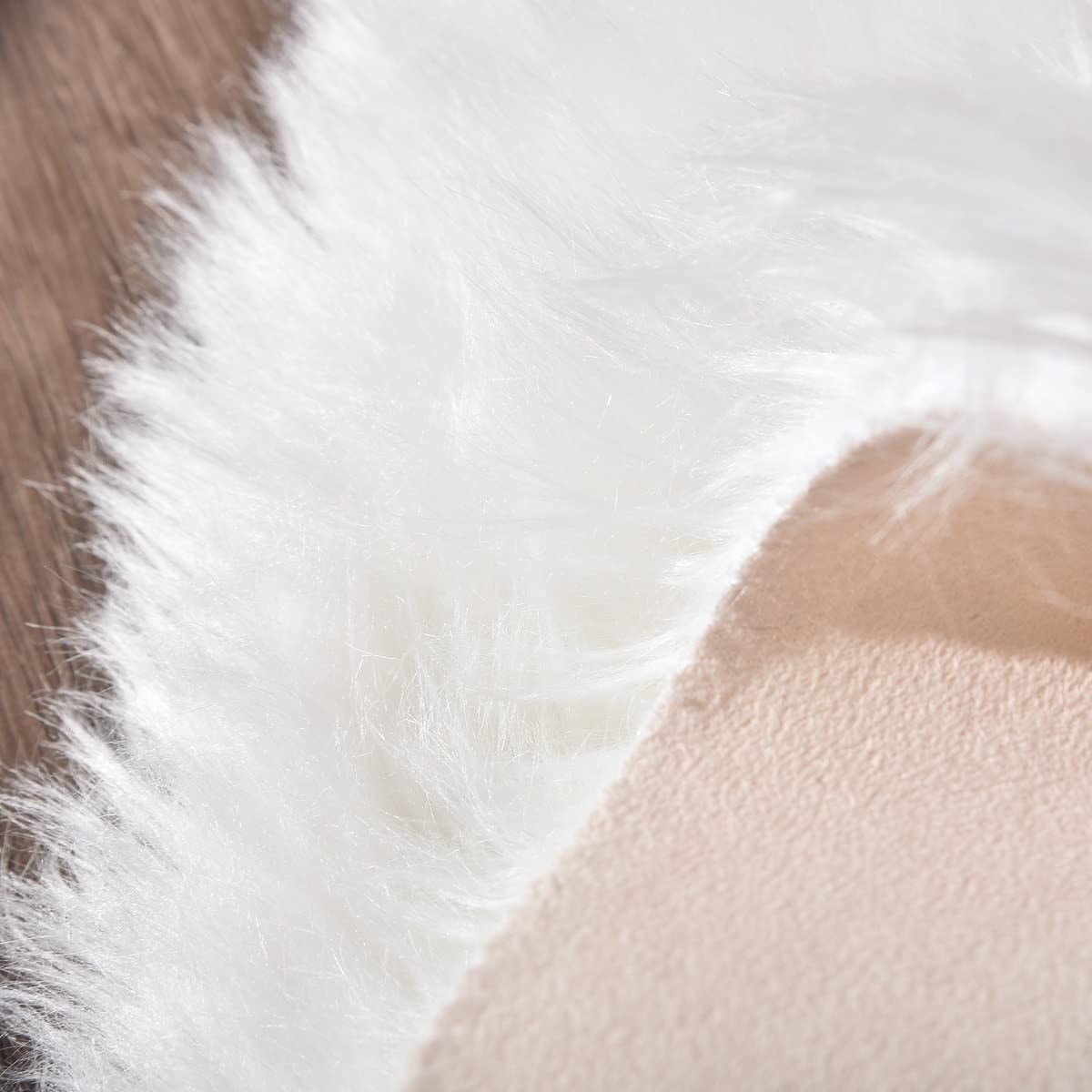 Orinova White Faux Sheepskin Shaggy Fur Rug For Living Room Soft Plush Machine Washable Fluffy 4X6 Area Rugs For Bedroom Nursery