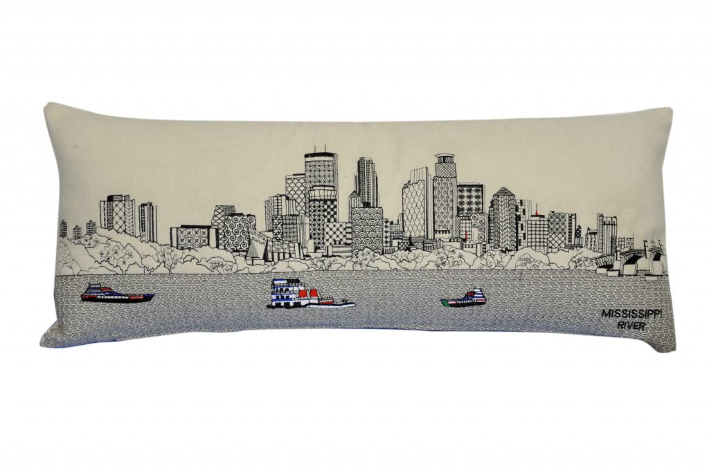 HomeRoots Cream 35' White Minneapolis Daylight Skyline Lumbar Decorative Pillow