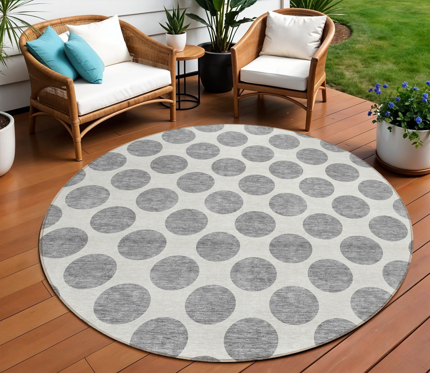 8 Gray And Ivory Round Polka Dot Washable Indoor Outdoor Area Rug
