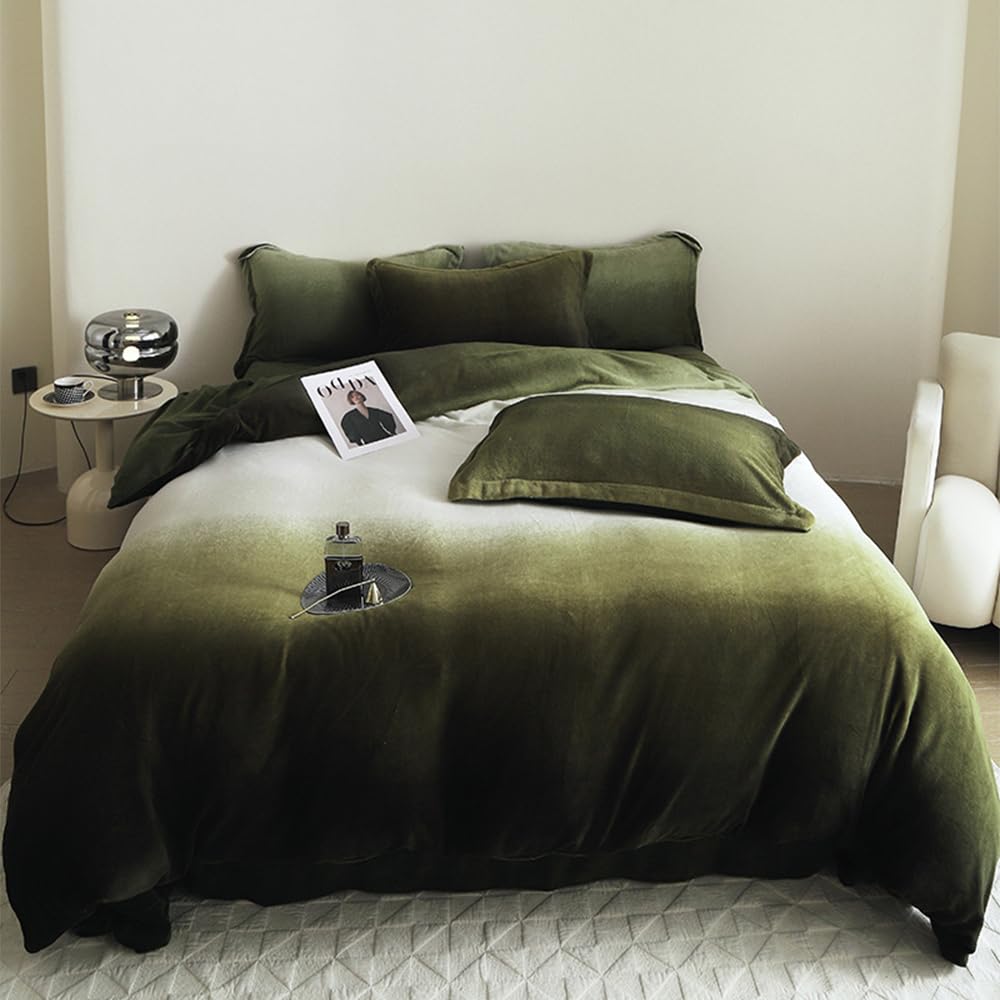 Clothknow Green Fluffy Comforter Set California King 3Pcs Olive Green Bedding Comforter Sets Amy Green Comforter Green White Com