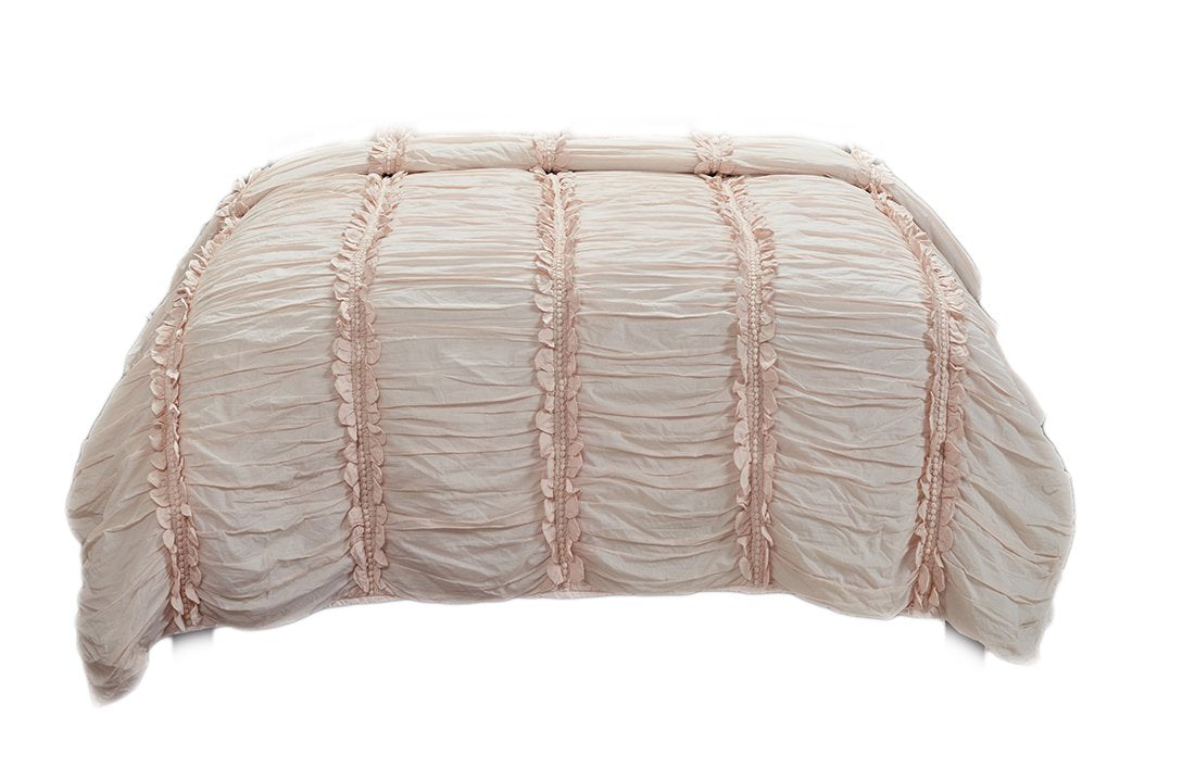 Rizzy Home | BQ4174 | Polyester Quilt | 90"x92" Pink/Neutral/Solid with Texture