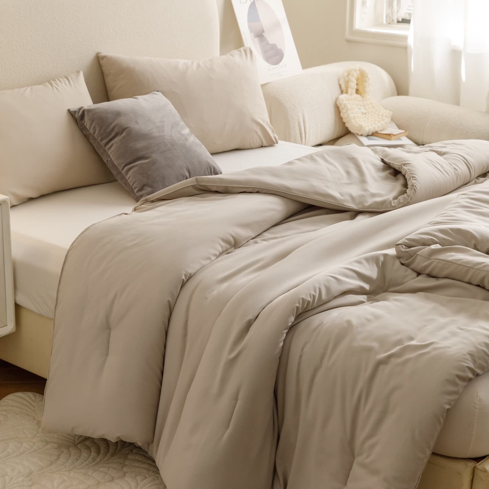 Rosgonia Queen Comforter Set Oatmeal, 3Pcs(1 Boho Oatmeal Comforter & 2 Pillowcases) All Season Soft Bedding Lightweight Bedspre