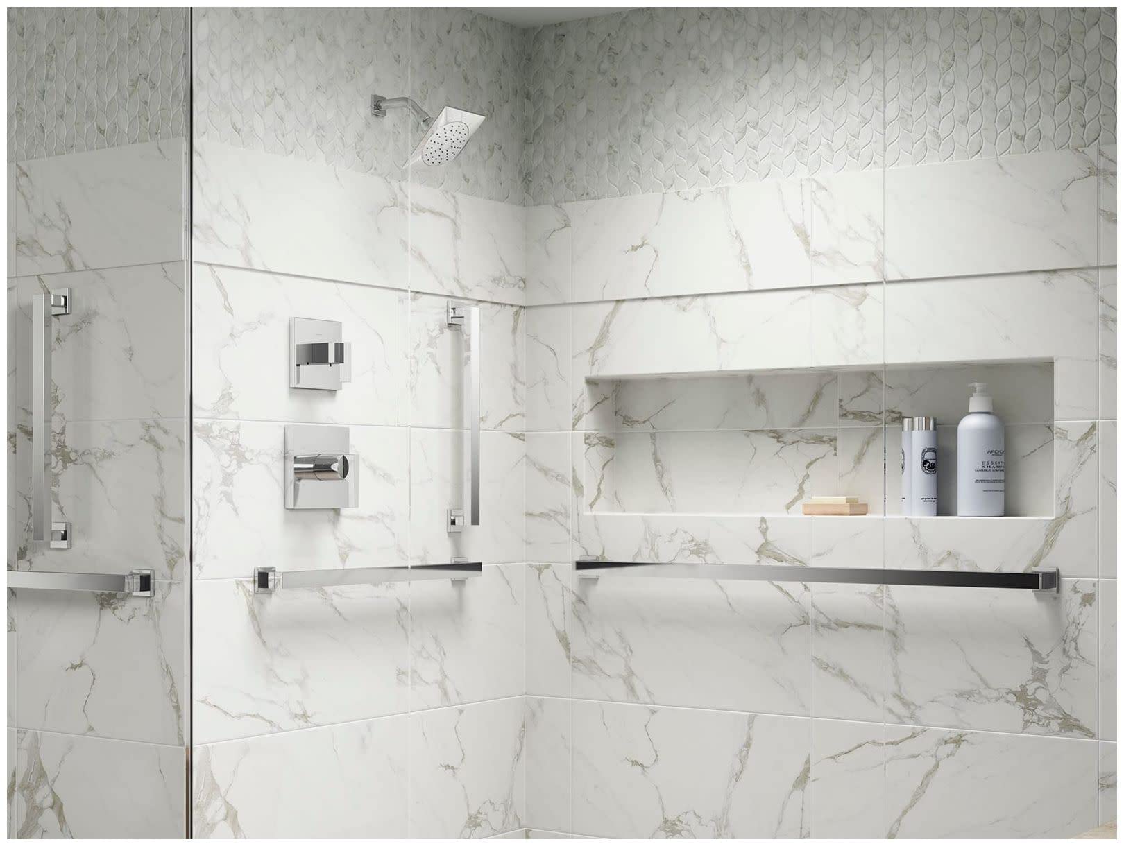 Square 18 Grab Bar
