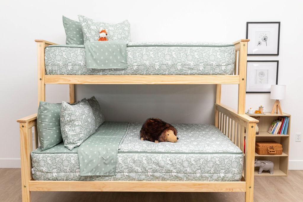 Beddy's Fantasy Woodland Zipper Bedding Set, Twin, Sage Green Polyester