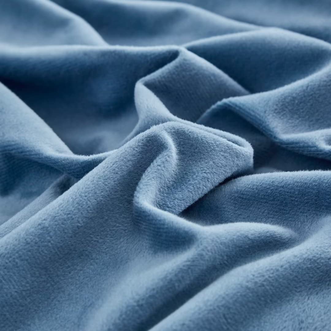 Clothknow Blue Velvet California King Comforter Set 3Pcs Fluffy Bedding Comforter Sets Lake Blue Comforter Soft Blue Comforter Cal King With 2 X Pillowcases