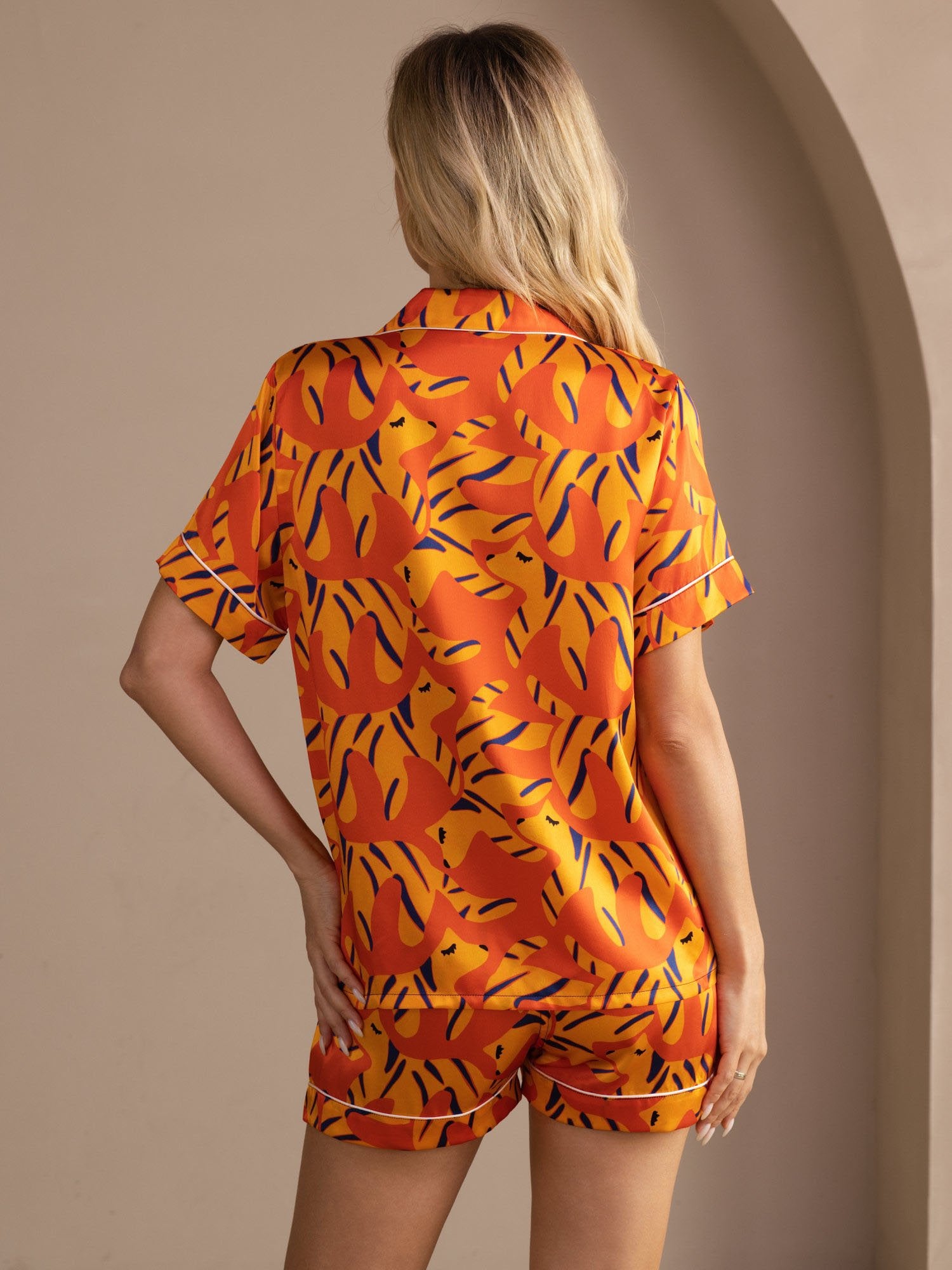 [Orange Dog] SilkSilky  Short Sleeve Lapel Collar Women's Pajamas 002