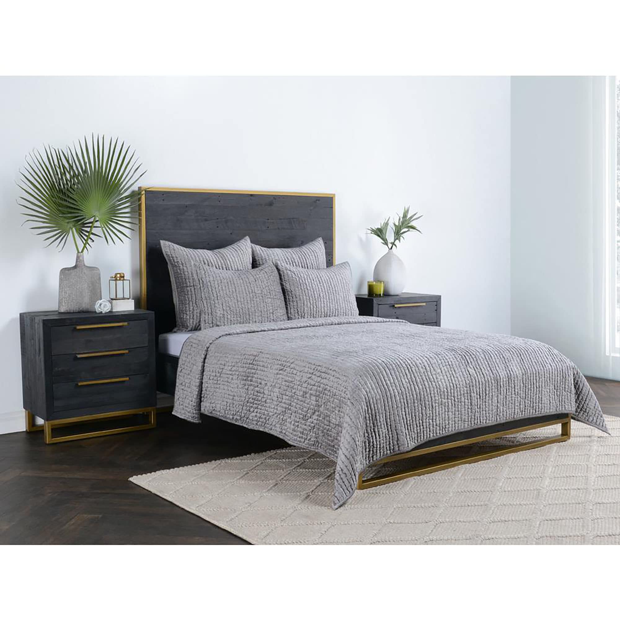Kosas Home Dimitry 20X26 Rayon Velvet And Solid Cotton Standard Sham In Gray