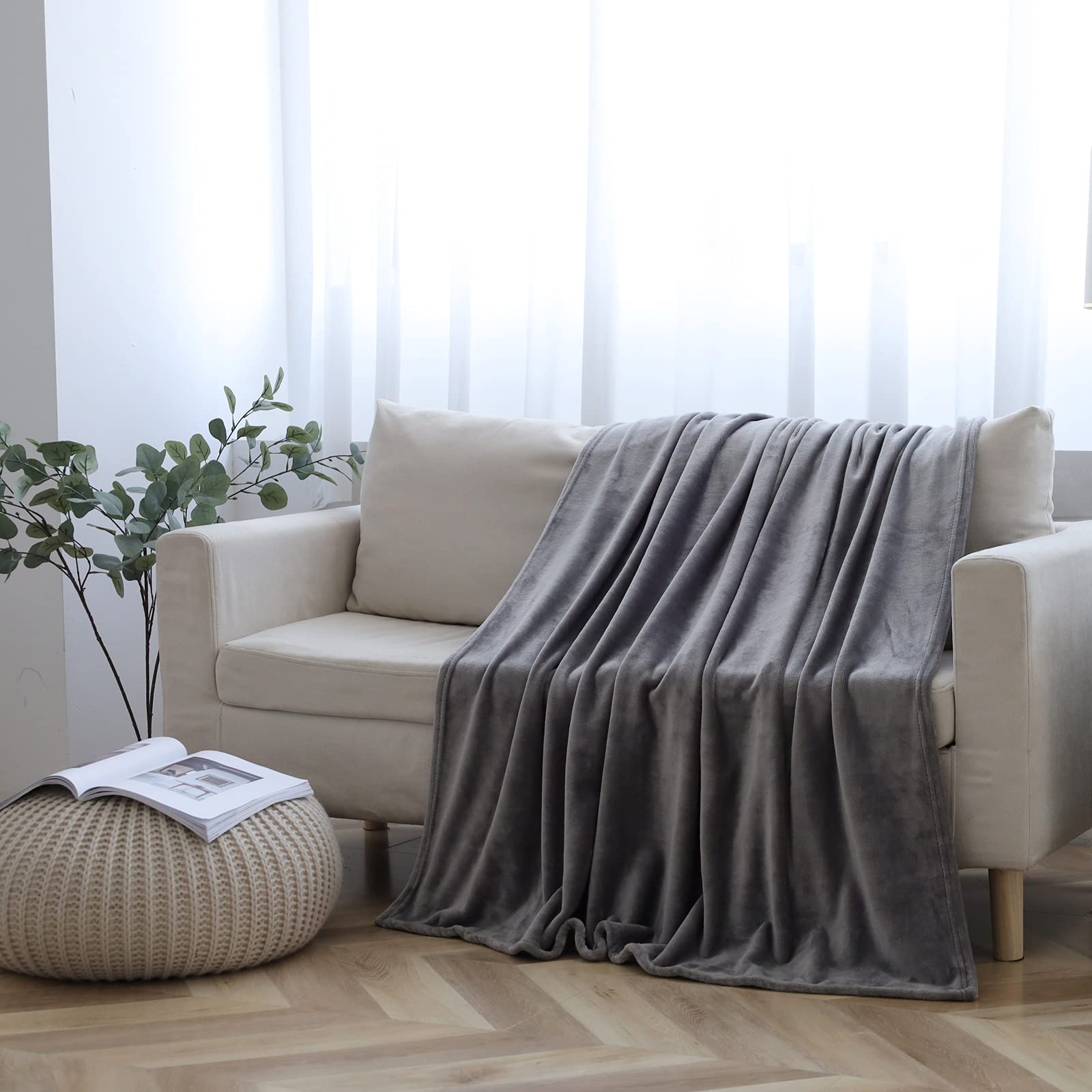 Sochow Flannel Fleece Blanket King Size, All Season Lightweight Super Soft Cozy Blanket For Bed Or Couch, Grey(90Inch X108'')