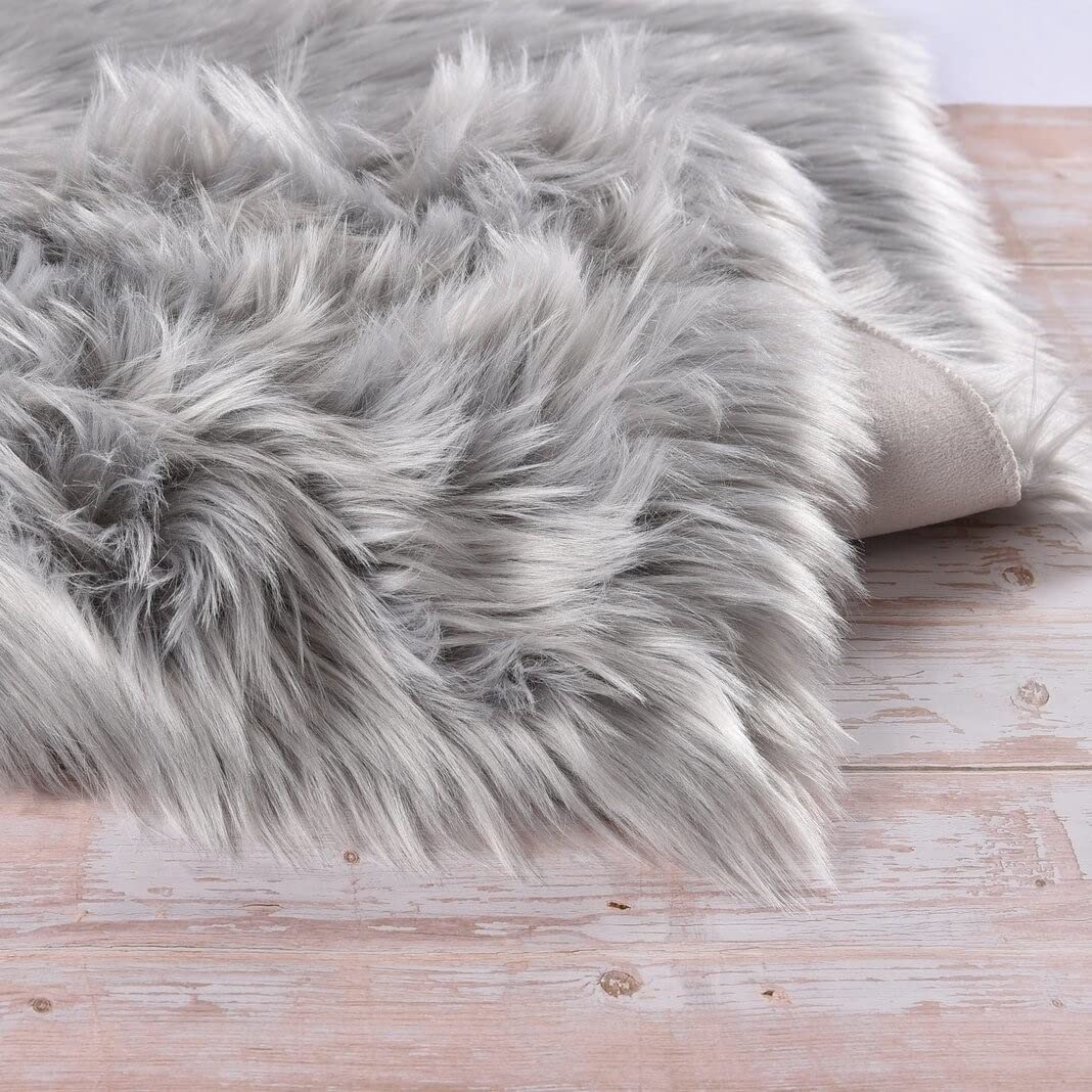 Orinova Light Silver Gray Faux Washable Shaggy Fur Rugs For Bedroom Plush Area Rugs For Living Room 2X3 Nursery Rug Home Room D