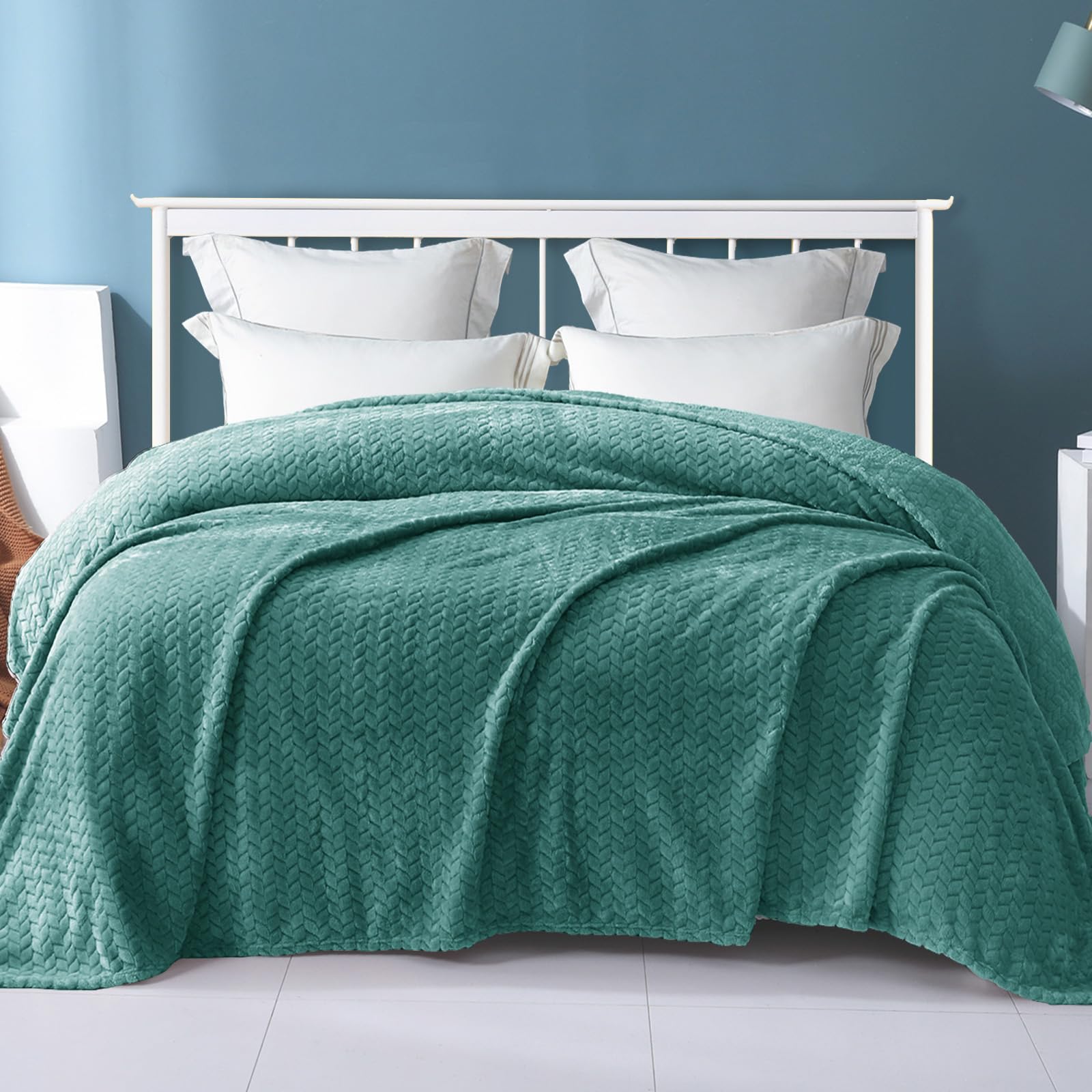 Exclusivo Mezcla Celadon Fleece Queen Size Blanket For Bed, 90X90 Inches Soft Cozy 3D Decorative Jacquard Flannel Blankets, Ligh