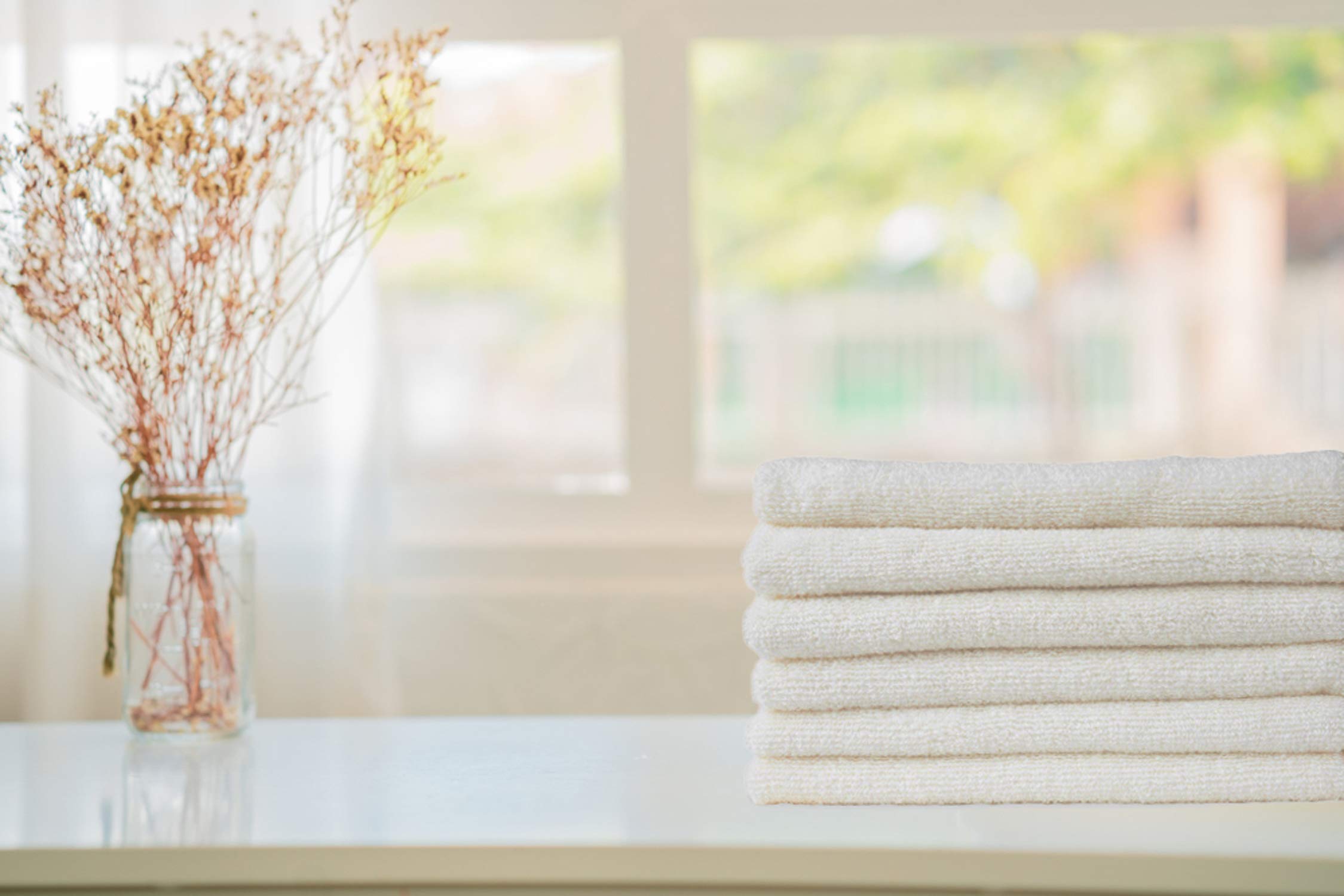 RosenSoft Oversized Wash Cloths - 16x14 in Extra Large, White Fingertip Towels for Body and Face, Bath Towel Set (6 Pack)