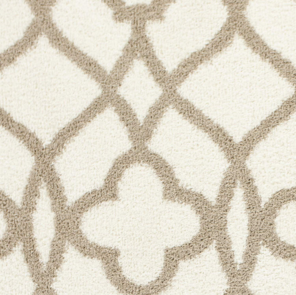 HomeRoots Decor 3'3' x 5'3' Microfiber Ivory/Beige Area Rug