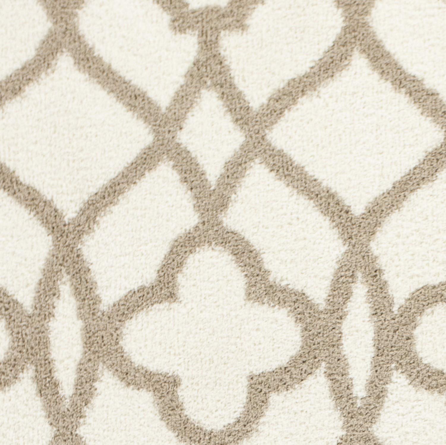 HomeRoots Decor 3'3' x 5'3' Microfiber Ivory/Beige Area Rug