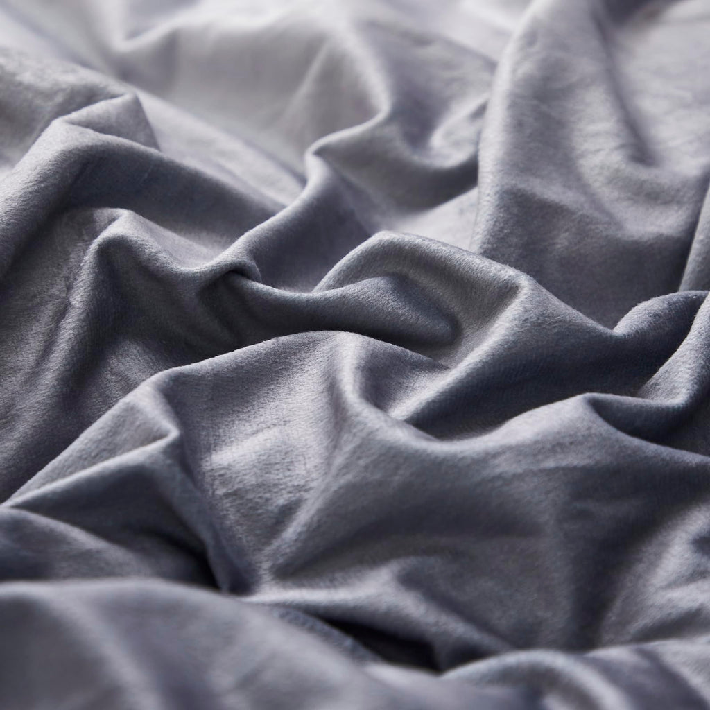 Clothknow Grey Silver Fluffy Comforter Set Full 3Pcs Gray Bedding Comforter Sets Velvet Comforter Soft Gray White Full Size Comforter Sets