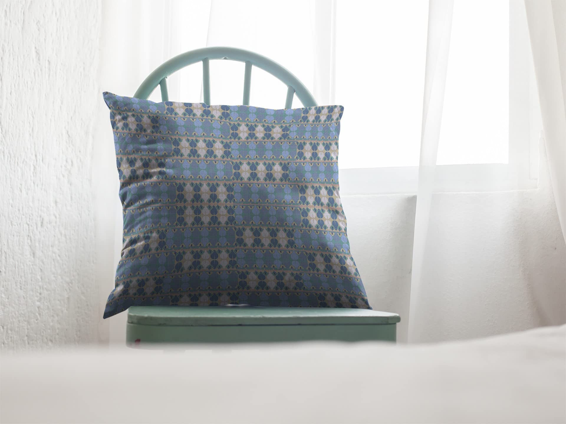 HomeRoots Muted Light Blue Cream Broadcloth 16' Blue Cream Spades Indoor Outdoor Throw Pillow