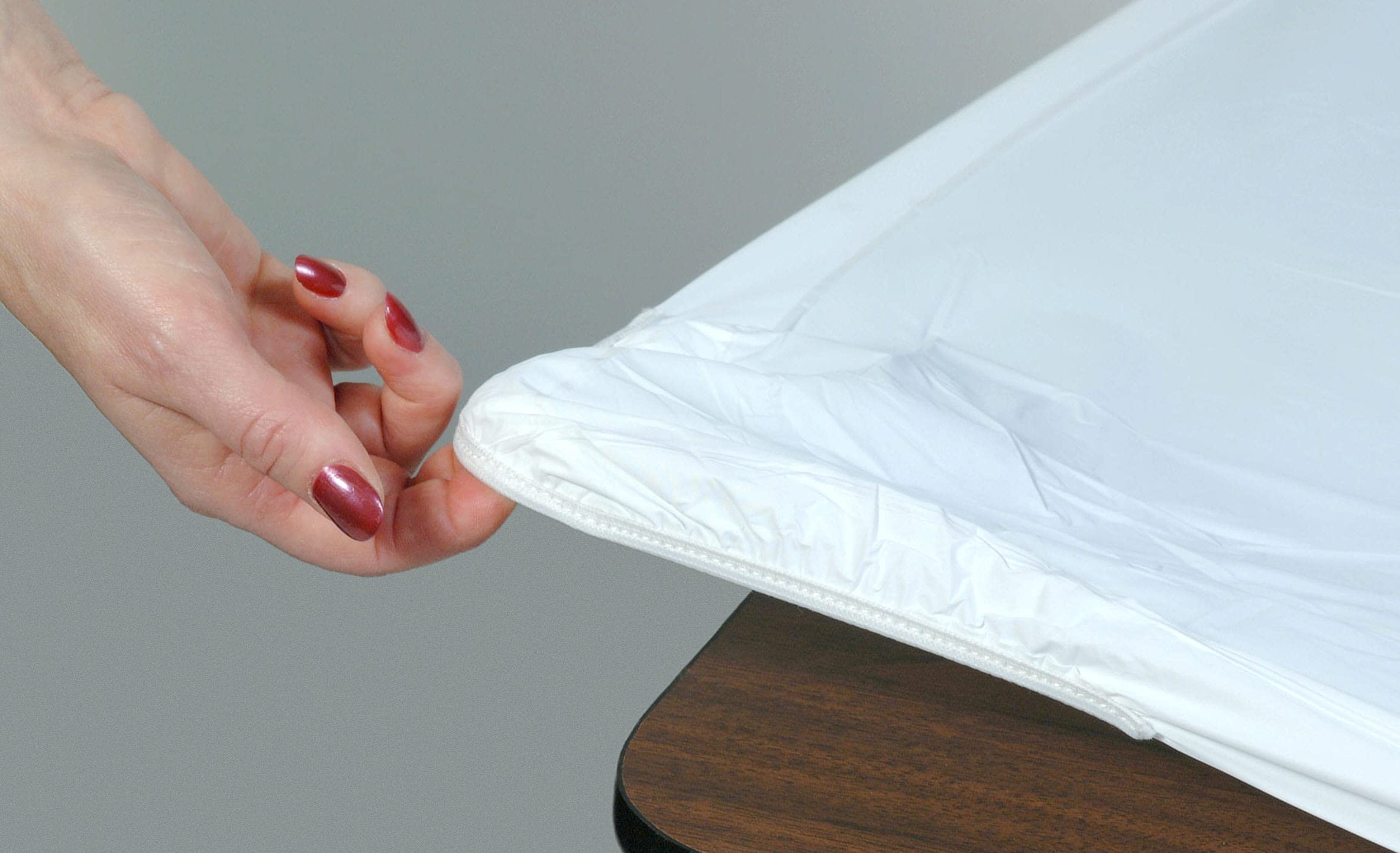 Kwik-Covers 6' Rectangular Plastic Table Covers 30' X 72' (6 Feet), Bundle Of 10 - Indoor Or Outdoor Fitted Table Covers For Banquet Tables (White)