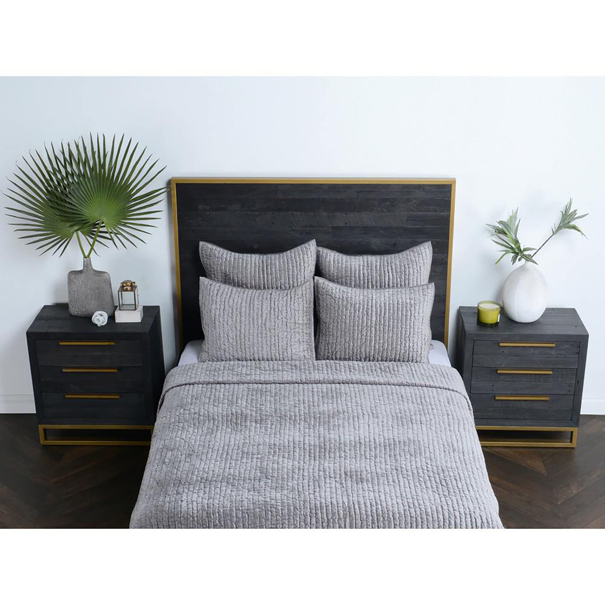 Kosas Home Dimitry 20X26 Rayon Velvet And Solid Cotton Standard Sham In Gray