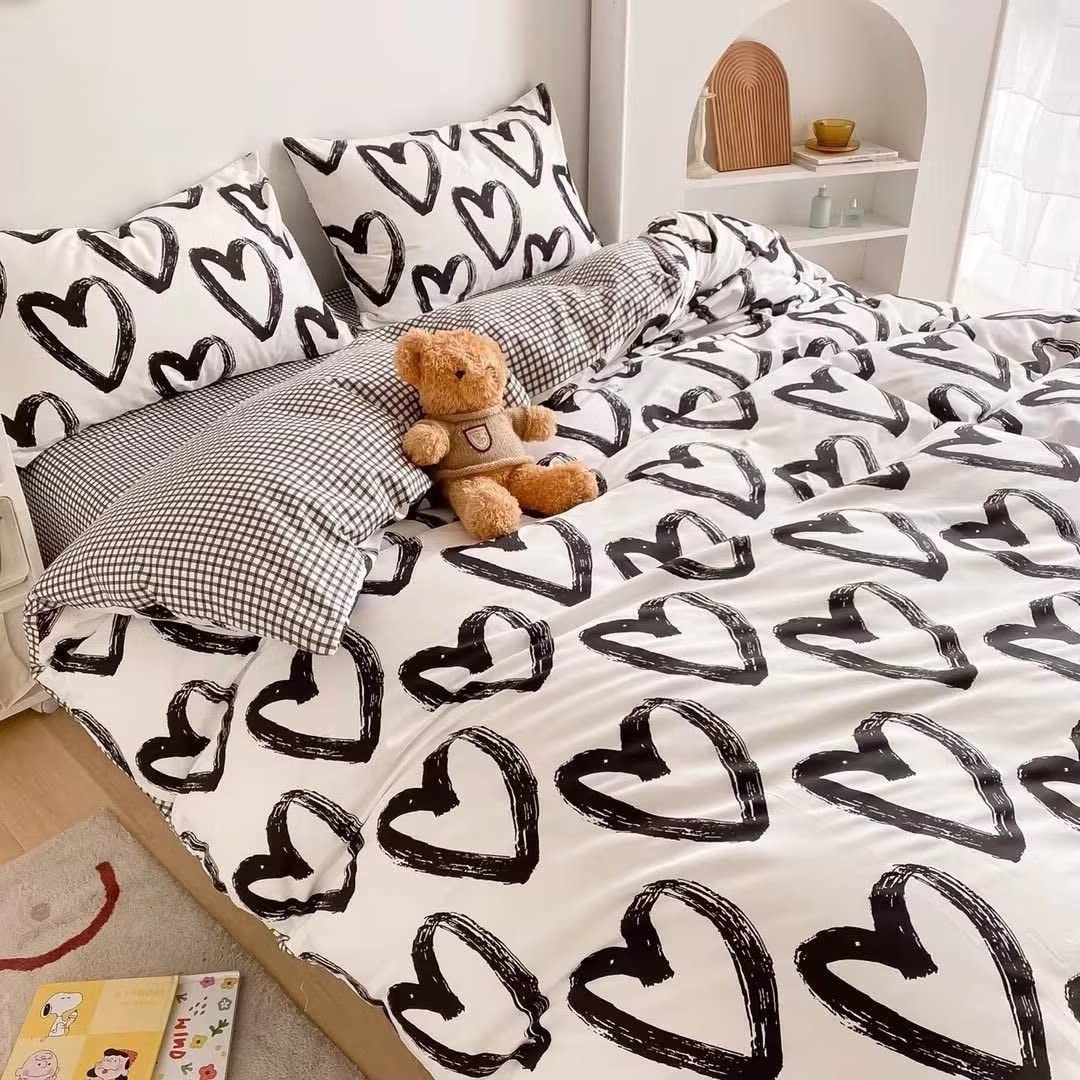 Clothknow Black White Comforter Set Full 3Pcs Shaped Bedding Comforter Sets Kawaii Love Comforter Full Size Black White Comforte