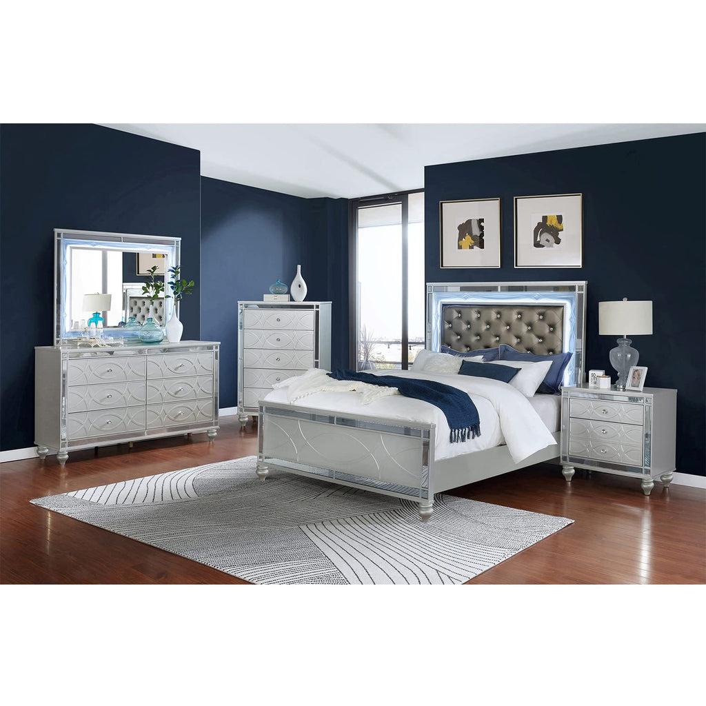 Coaster Gunnison Queen Bed 5-Piece Set, Silver Metallic