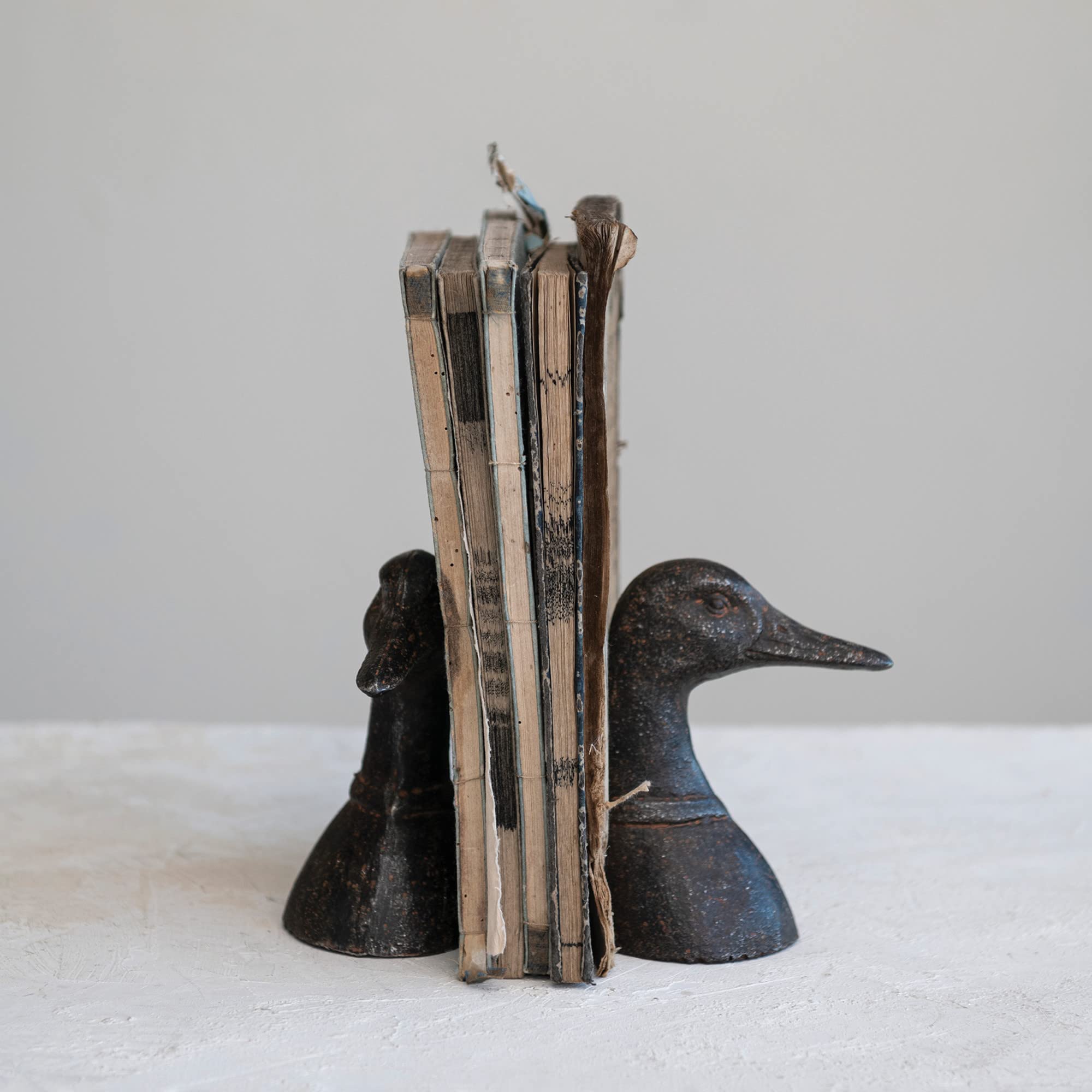 Creative Co-Op Decorative Distressed Cast Metal Duck Head Bookends, Black, Set of 2, Model DF7795