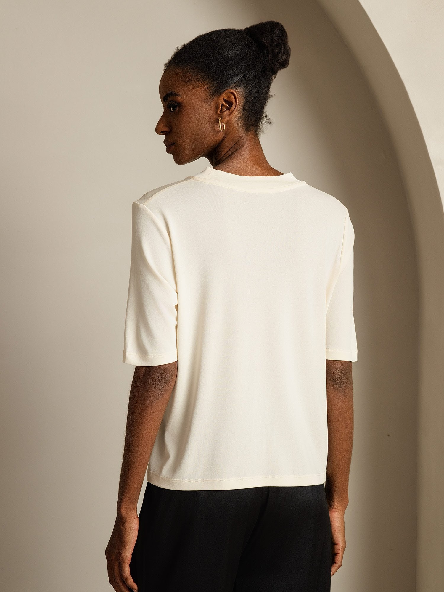 [Beige] SilkSilky  Half Sleeve Crew Neck Women's T-Shirt 002