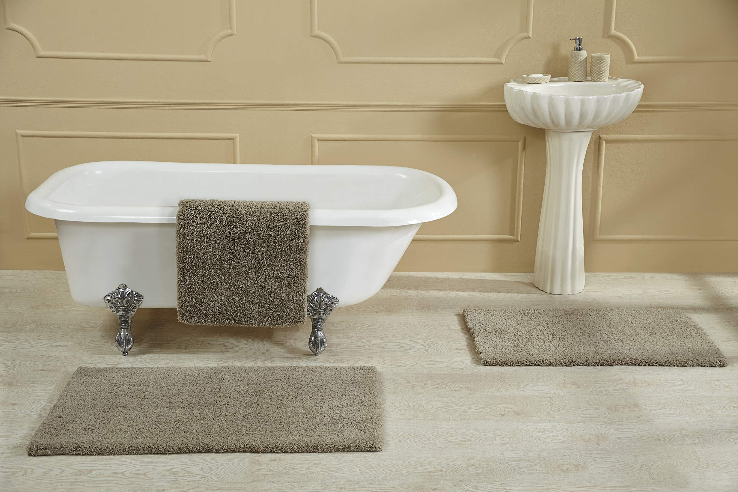 Better Trends Micro Collection Bath Mats - Soft Rug, Plush Rug, Absorbent Bath Mat, Tufted Rug, 100% Polyester Rug For Bathroom Floor, Shower & Sink Bath Mat Rug - 17' X 24' Rug, Beige