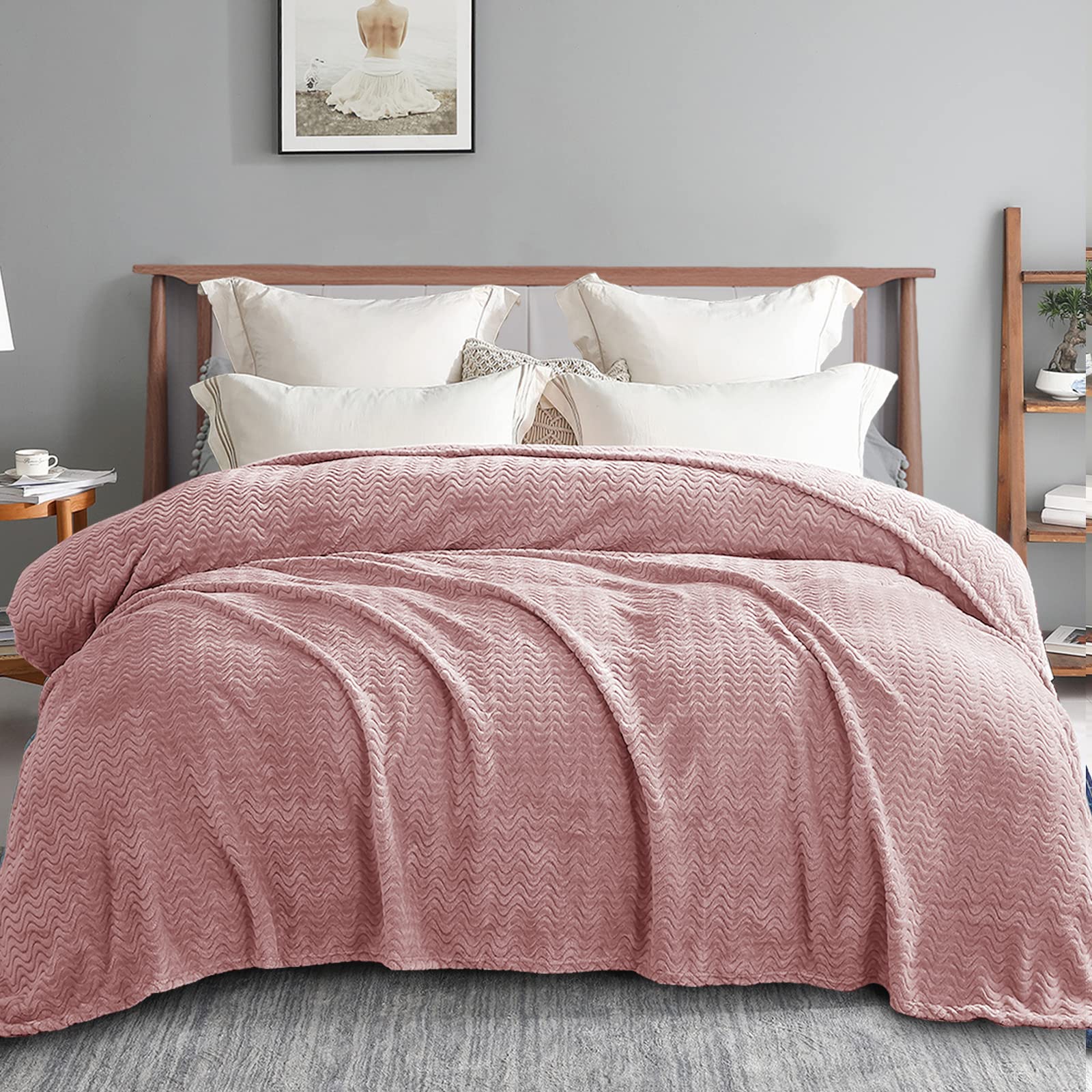 Exclusivo Mezcla King Size Flannel Fleece Blanket, 90X104 Inches Soft Wave Pattern Velvet Plush Blanket For Bed, Cozy, Warm, Lig