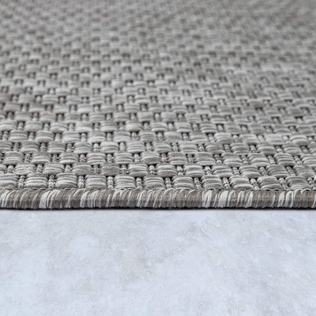 Solid Outdoor Rug For Patio Or Balcony Waterproof In Mottled Grey, Size: 6'7' Square