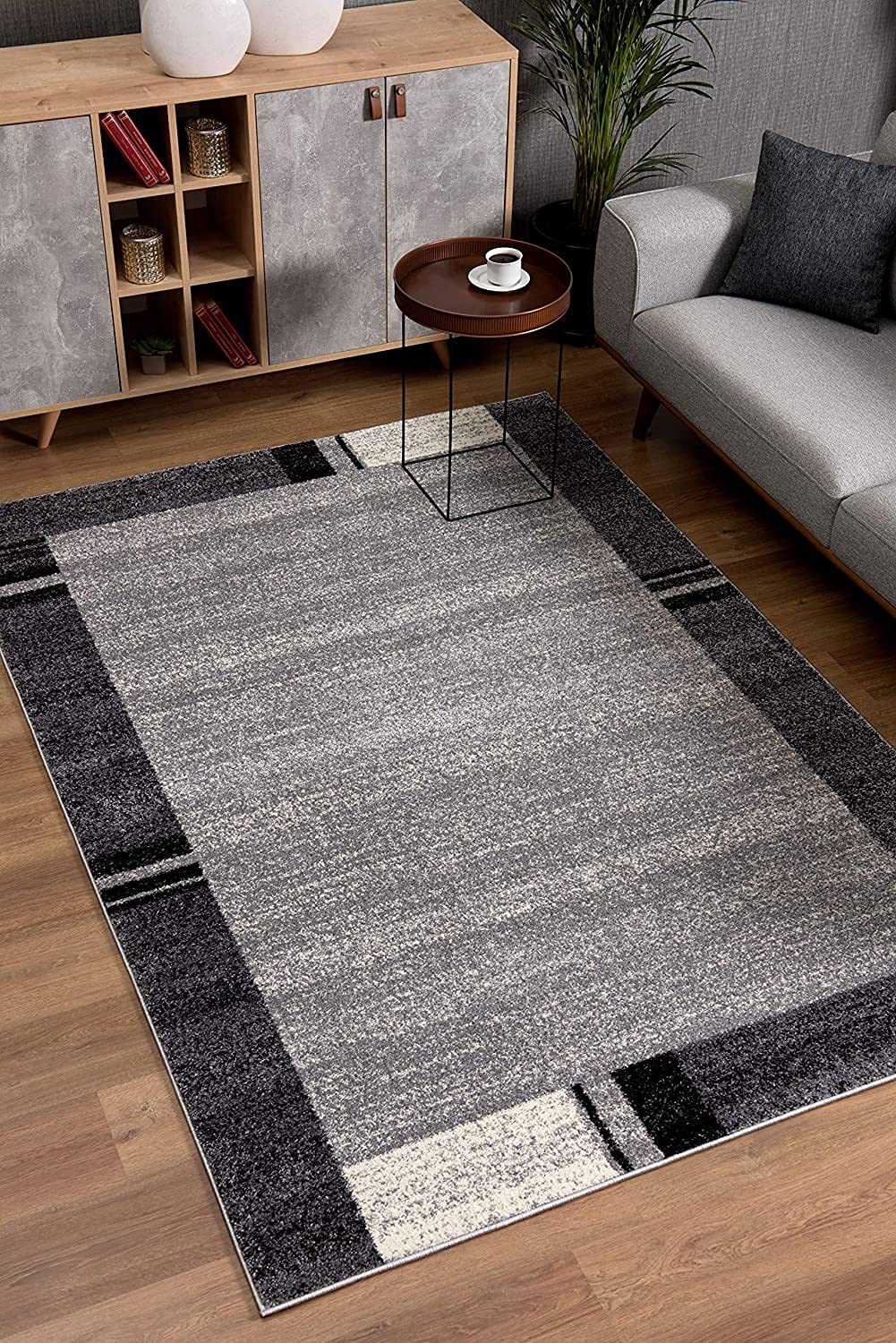 HomeRoots Grey 100% Twisted Polyester 4â€ x 6â€ Gray Modern Bordered Area Rug