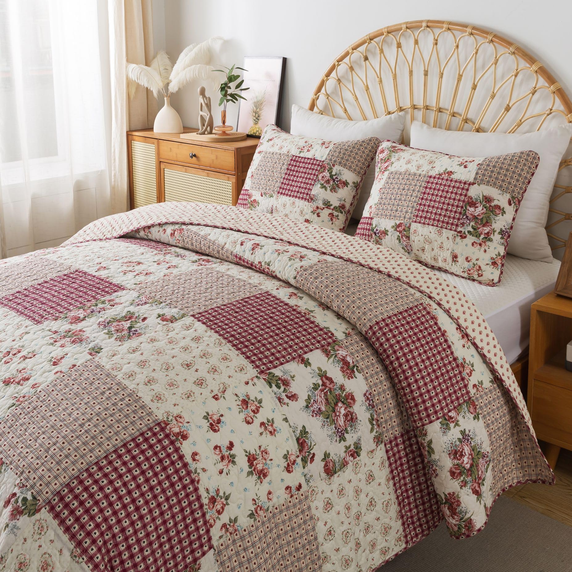 SLPR Country Roses Patchwork Quilt Set - King, Cotton, Red Rose Floral Bedding with 2 Shams