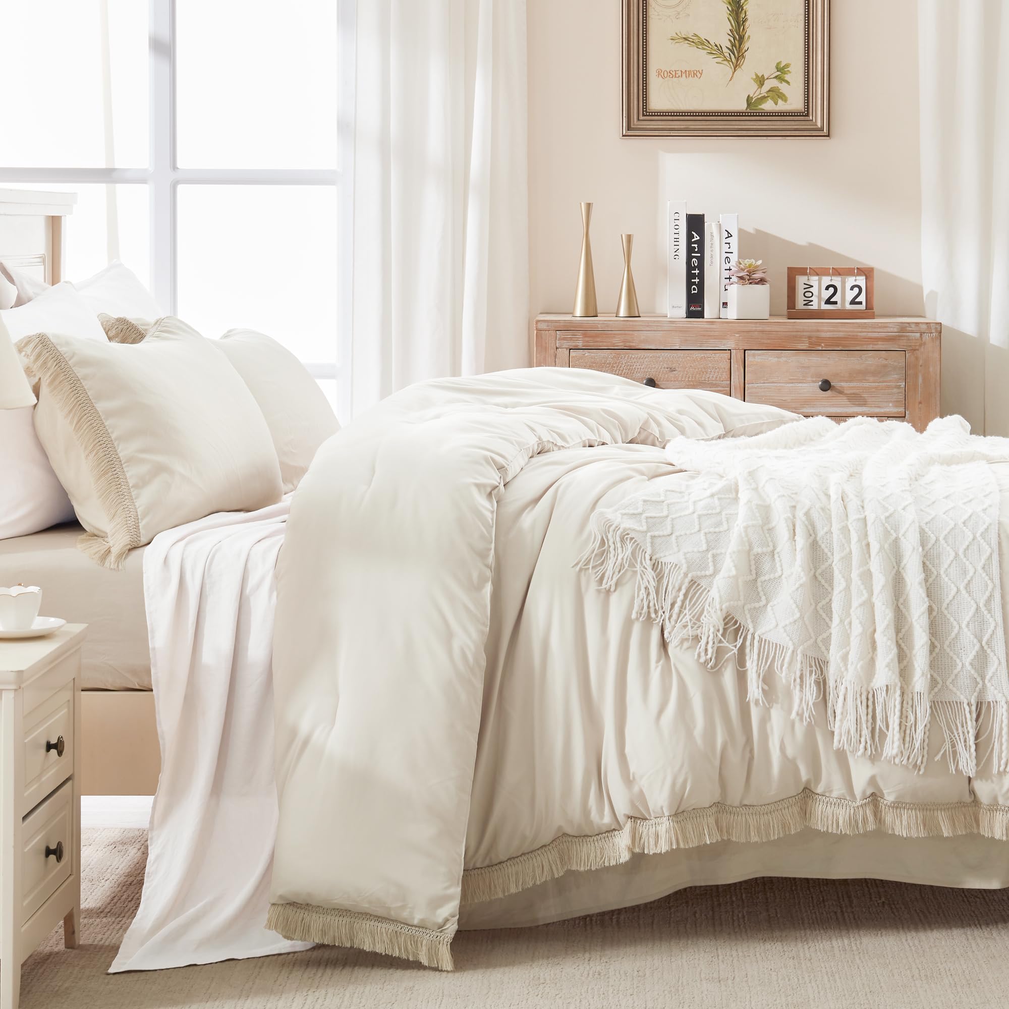 Andency California King Comforter Set Beige - 3 Pieces Cal King Boho Tassel Lightweight Bedding Comforter Sets, Oversized All Season Soft Fluffy Bed Set (104X96In Comforter & 2 Pillowcases)