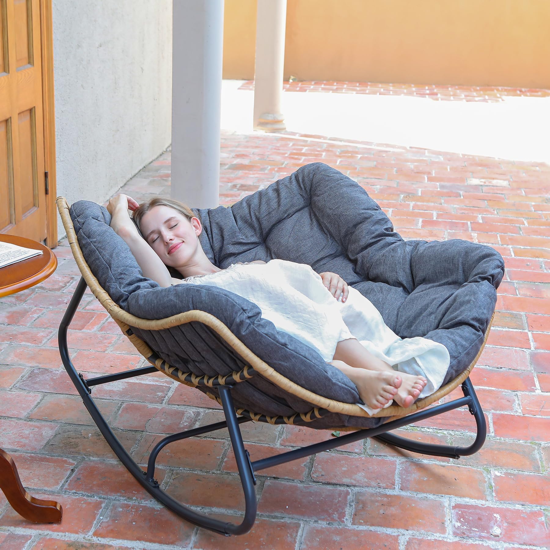 Switte Outdoor Rocking Chair, Patio Egg Rocking Chair, Indoor Papasan Chair, Rattan Wicker Lounge Chair, Modern Royal Chair For