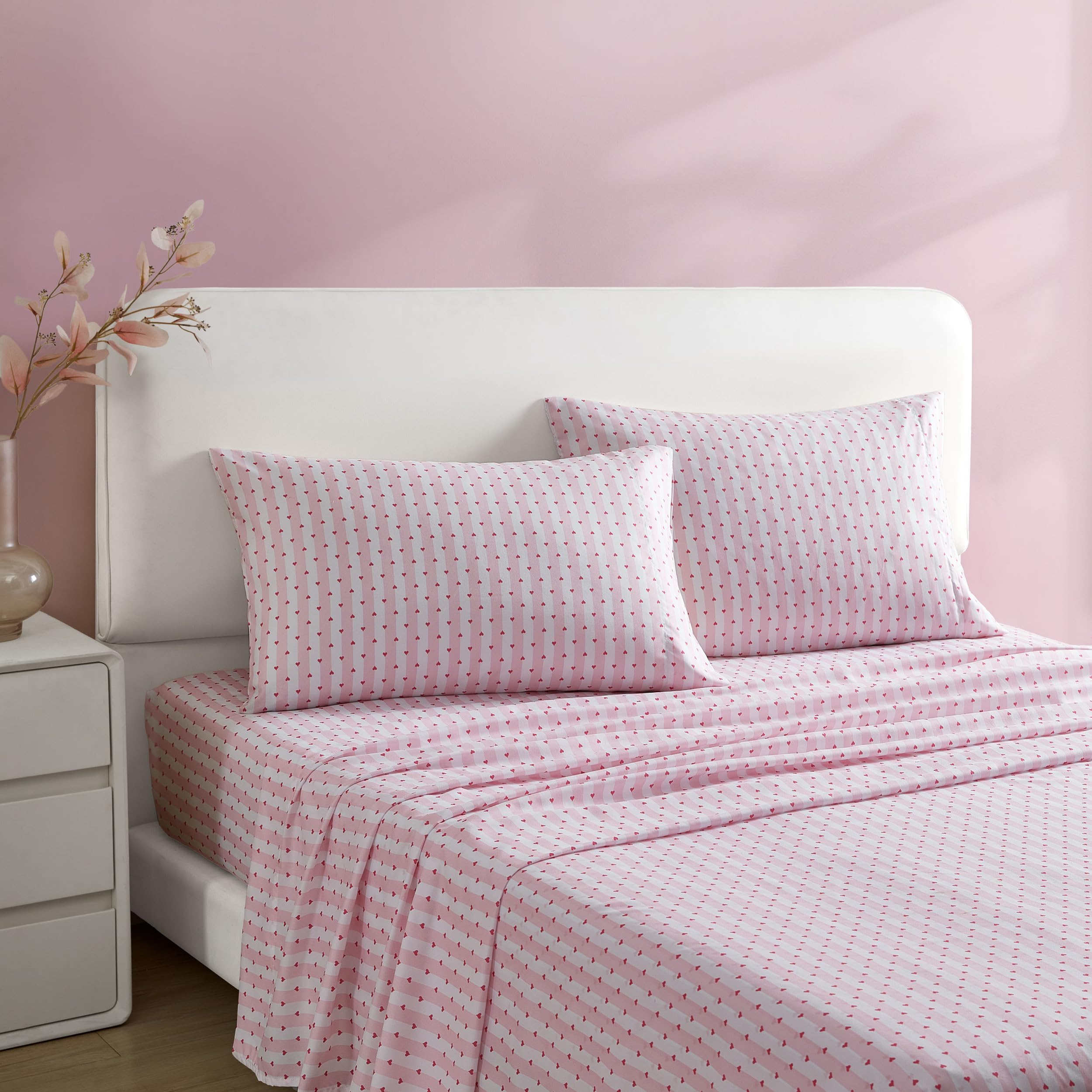 Betsey Johnson Twin XL Bed Sheets - Soft Microfiber, Fade & Wrinkle Resistant, Wonderland Stripe Pink, Model USHSA01274372