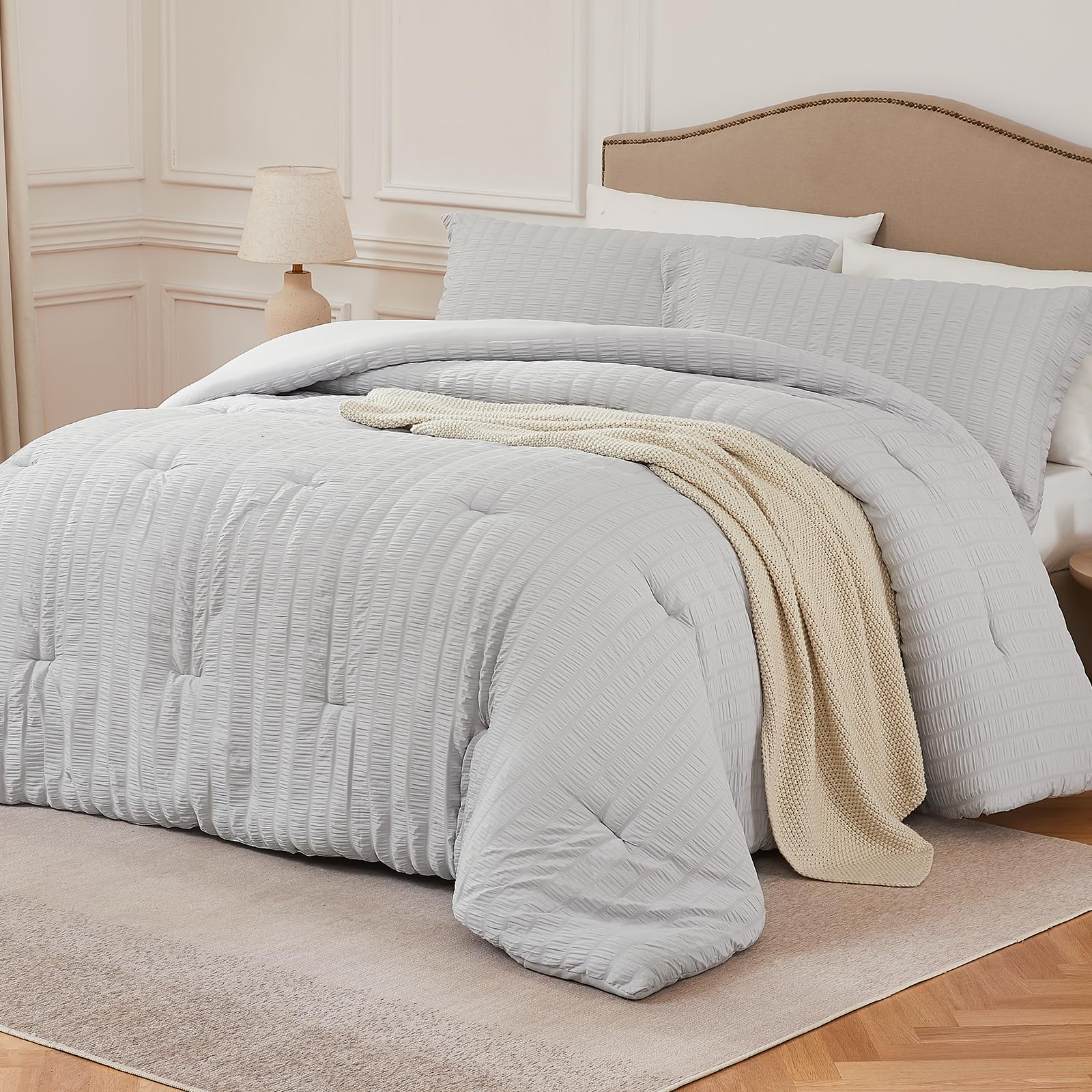 Quataly Light Grey King Comforter Set - 3 Pieces Seersucker Lightweight Bedding Comforter Sets (1 Soft Fluffy Comforter & 2 Pill