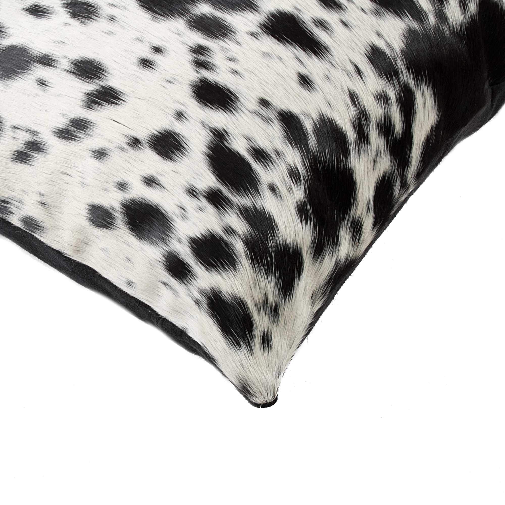 HomeRoots Salt & Pepper/Black & White Cowhide, Microsuede, Polyfill 18' X 18' X 5' Salt and Pepper Black and White Cowhide Pillow