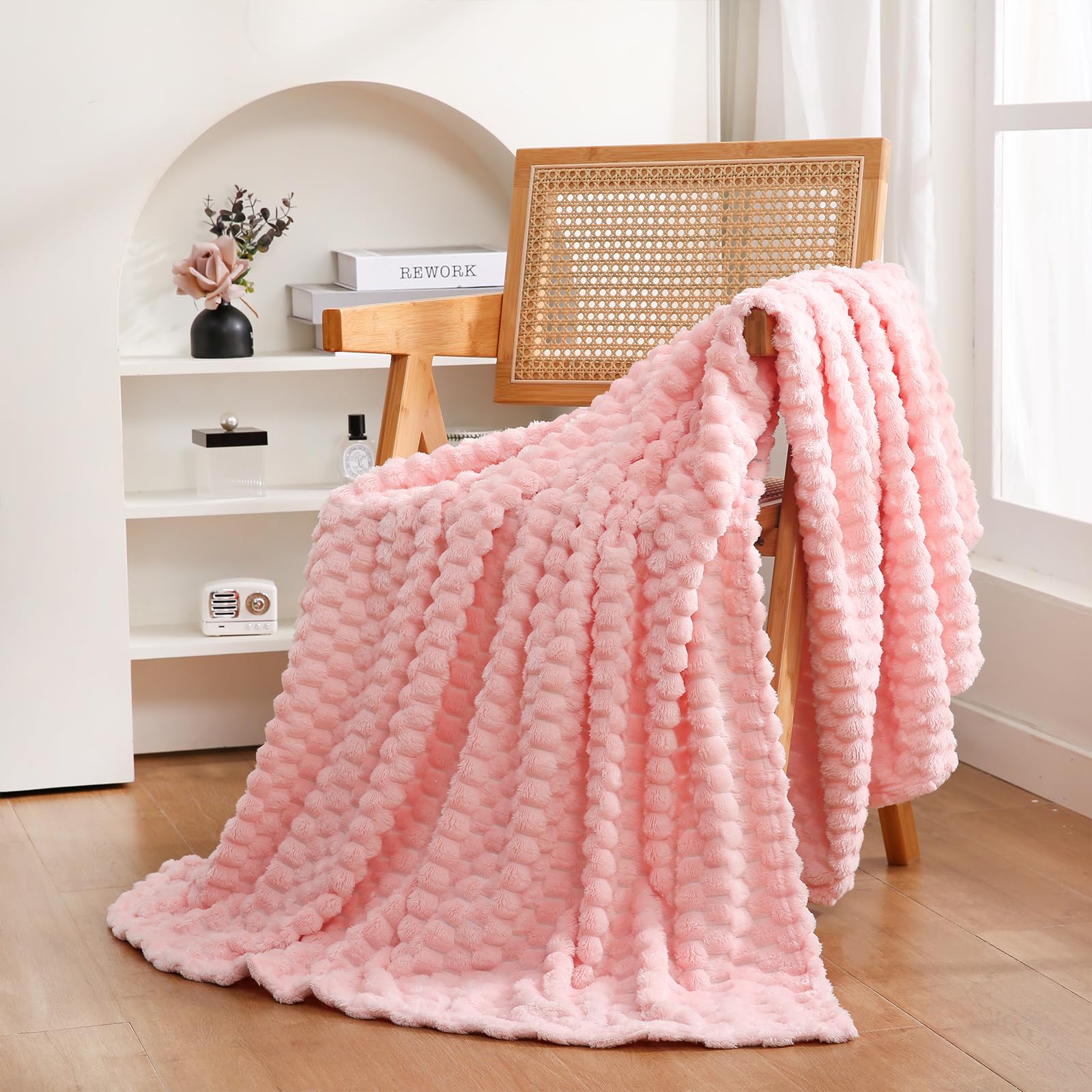 Puncuntex Light Pink Throw Blanket 60''  80'' Inches Fuzzy 3D Jacquard Decorative Flannel Fleece Super Soft Plush Cozy Blanket F