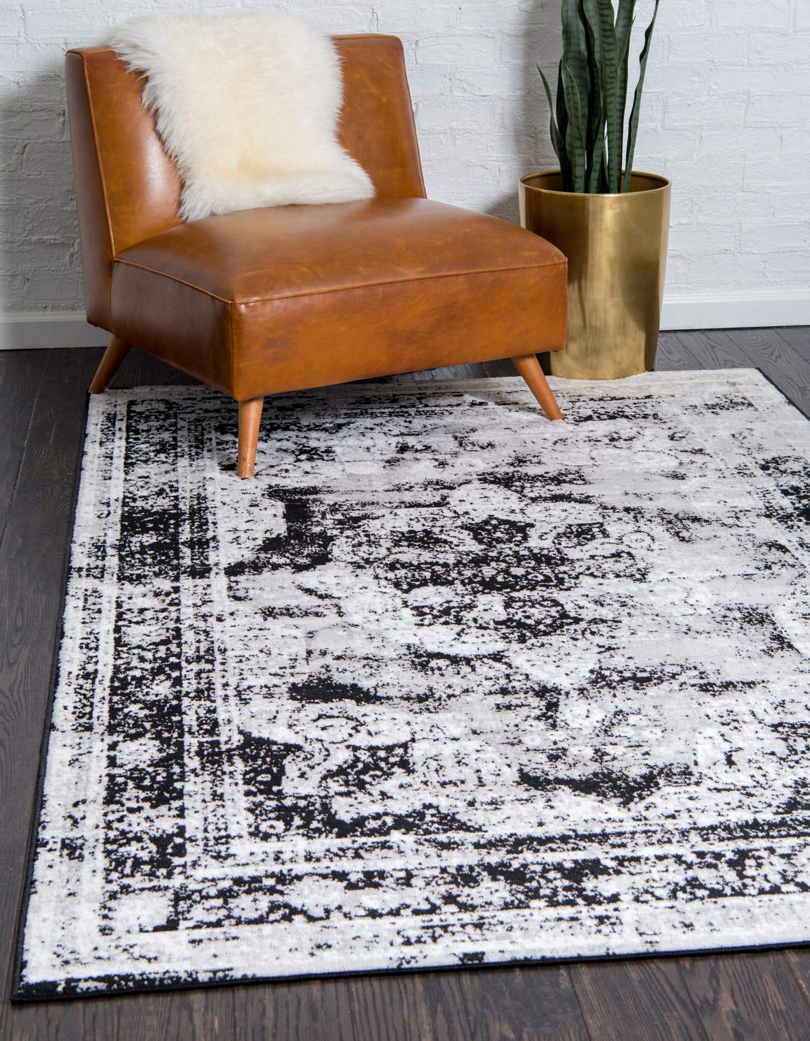 Unique Loom Sofia Collection Area Rug - Salle Garnier (2 2 x 3 1 Rectangle, Black/ Ivory)
