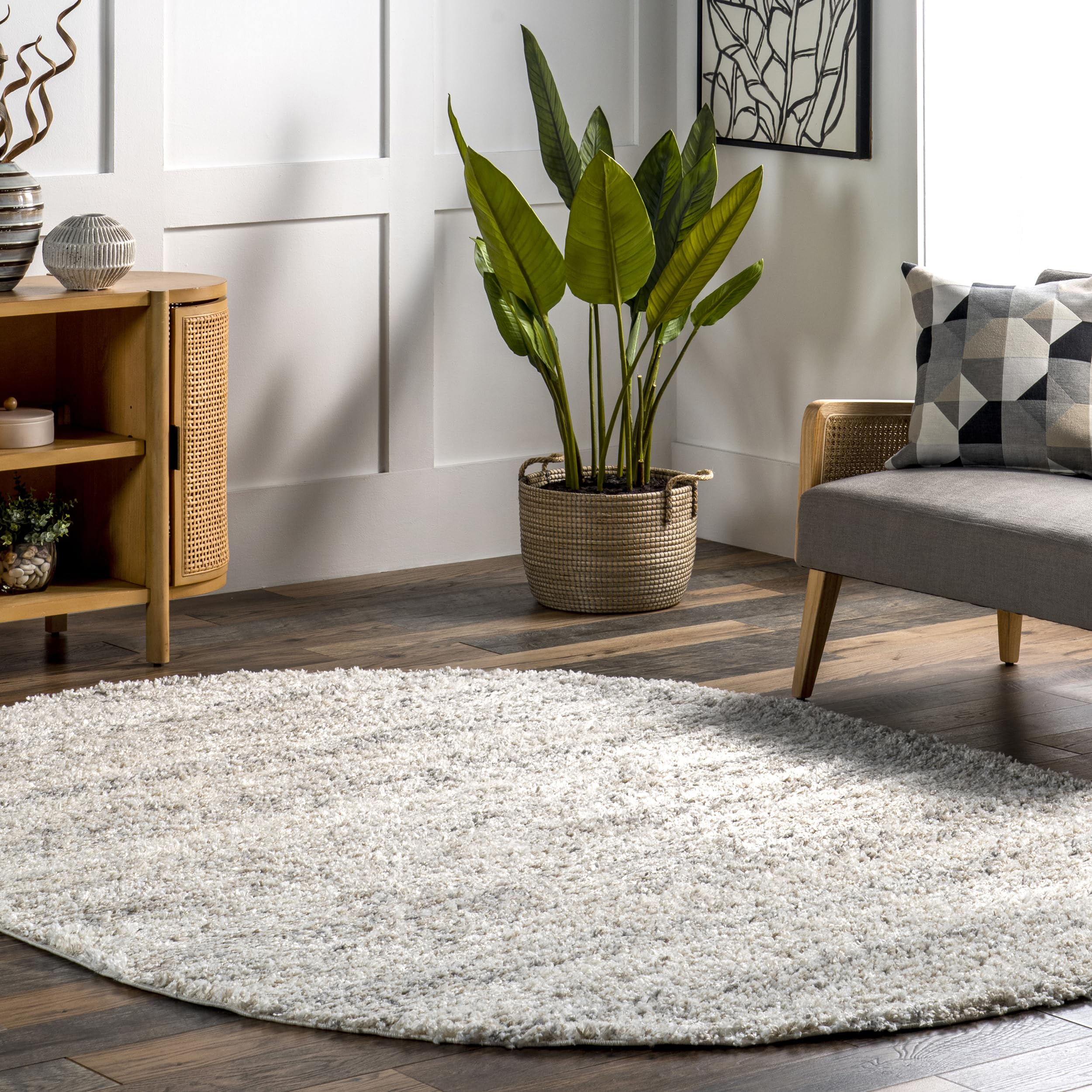 nuLOOM Brooke Shag Tasseled Area Rug - Oval 4x6 Shag Area Rug Casual Ivory Rugs for Living Room Bedroom Dining Room Nursery