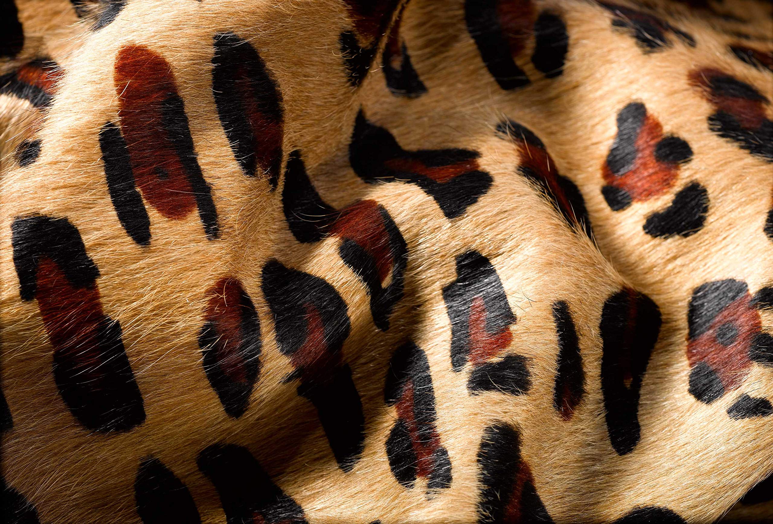 HomeRoots Cowhide, Microsuede 6' X 7' Cowhide Rug - Leopard