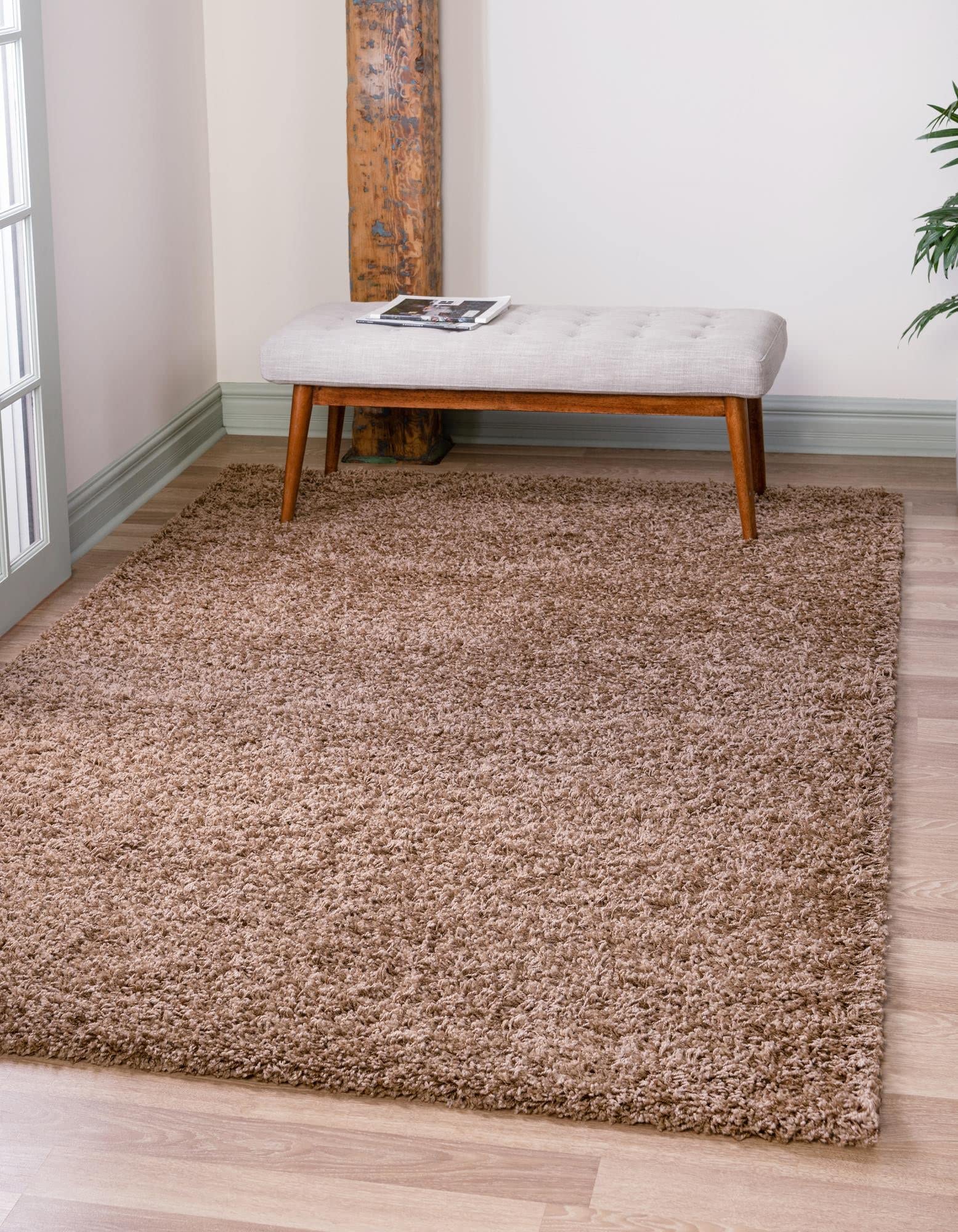 Rugs.com - ber Cozy Solid Shag Collection Rug - 4 x 6 Sandy Brown Shag Rug Perfect for Entryways, Kitchens, Breakfast Nooks, A