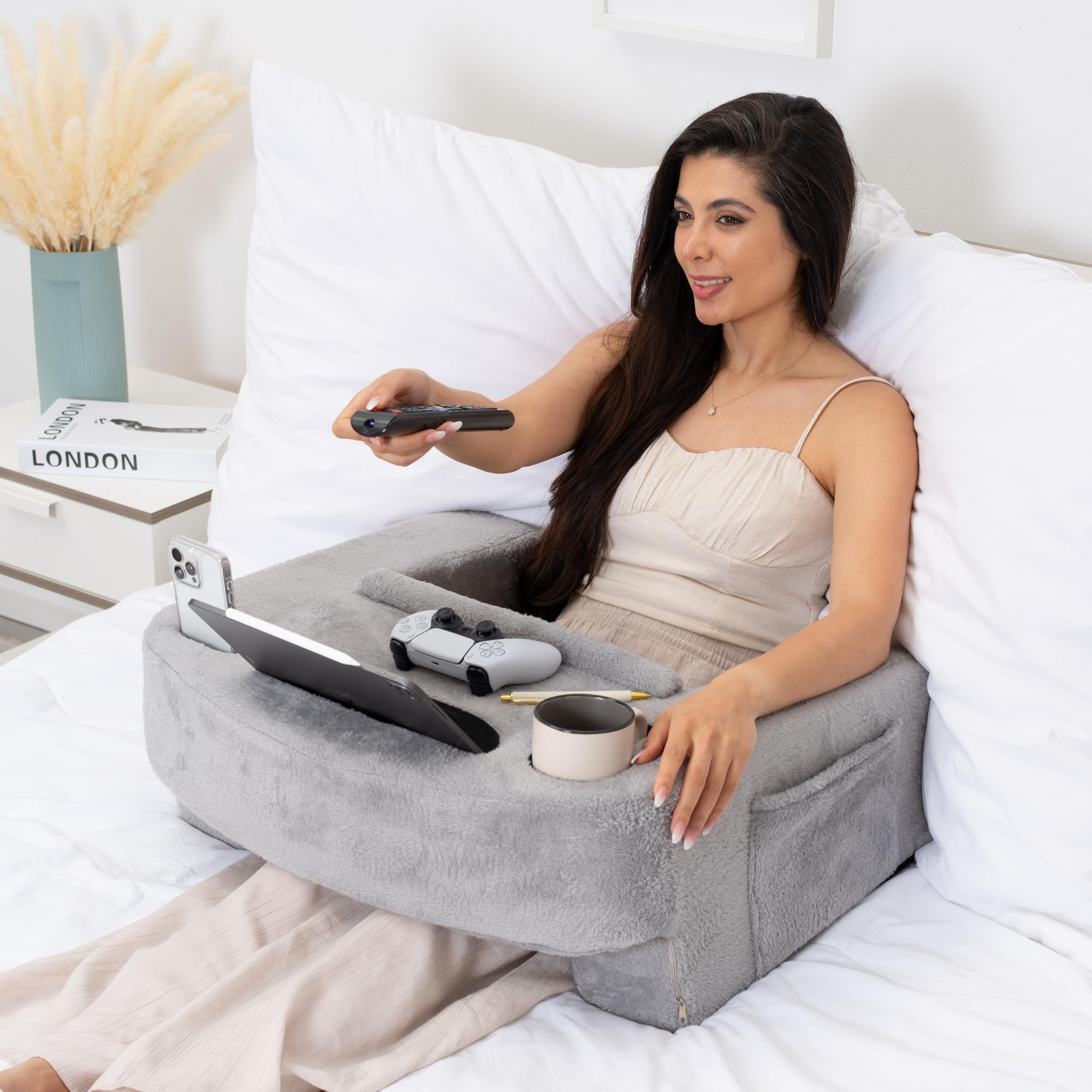 TabCouchCaddy TRG004 Reading Pillow with Cup Holder and Phone Holder, Memory Foam, Furry Grey