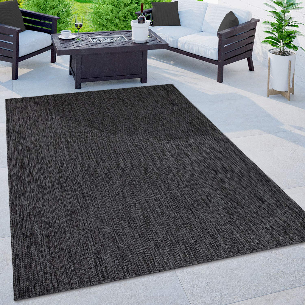 Solid Outdoor Rug For Patio Or Balcony Weatherproof In Mottled Anthracite, Size: 2'8' X 8'2'