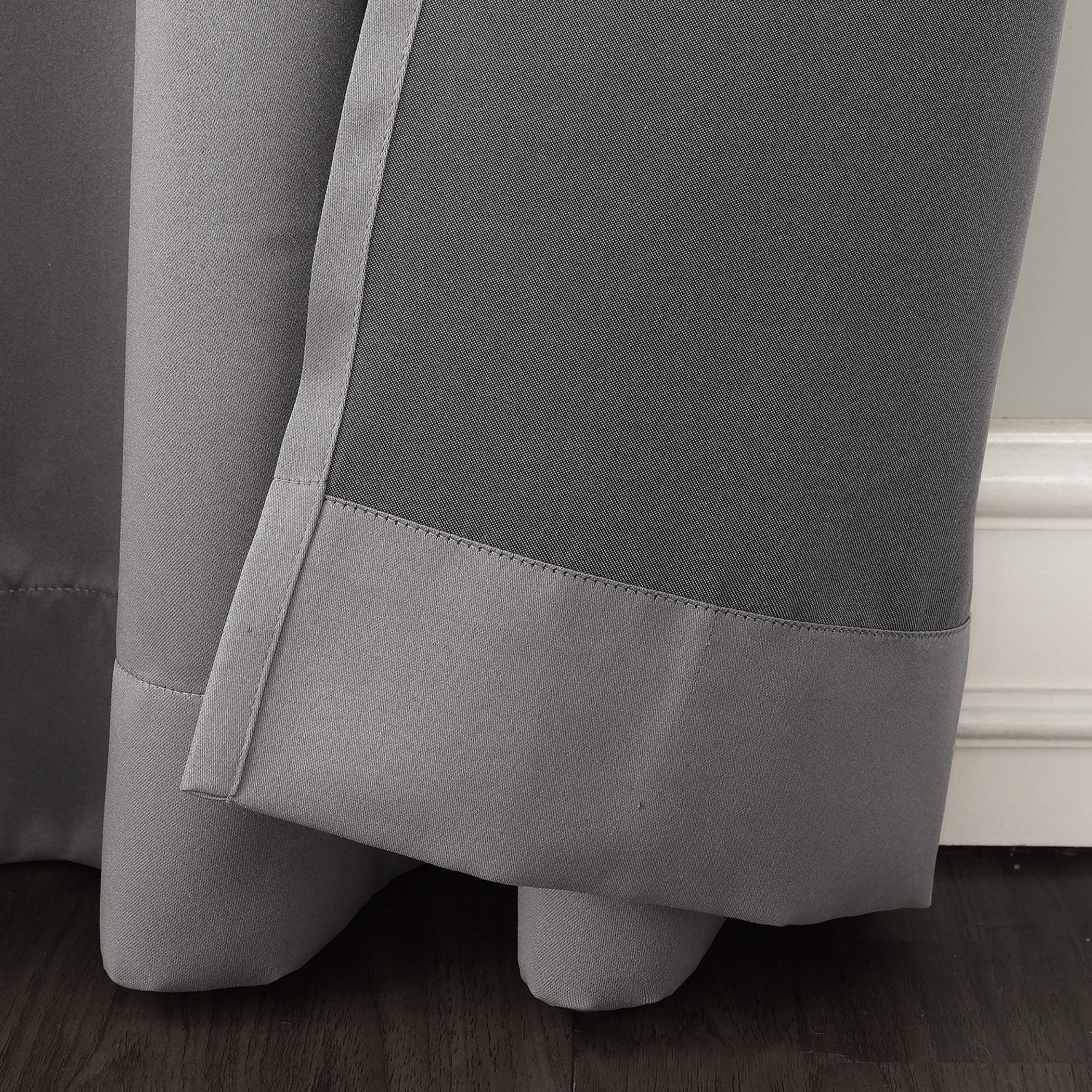 Sun Zero Becca Energy Efficient Grommet Curtain Panel, 40'' X 95'', Gray