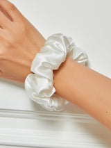 [White] SilkSilky  Scrunchie 001