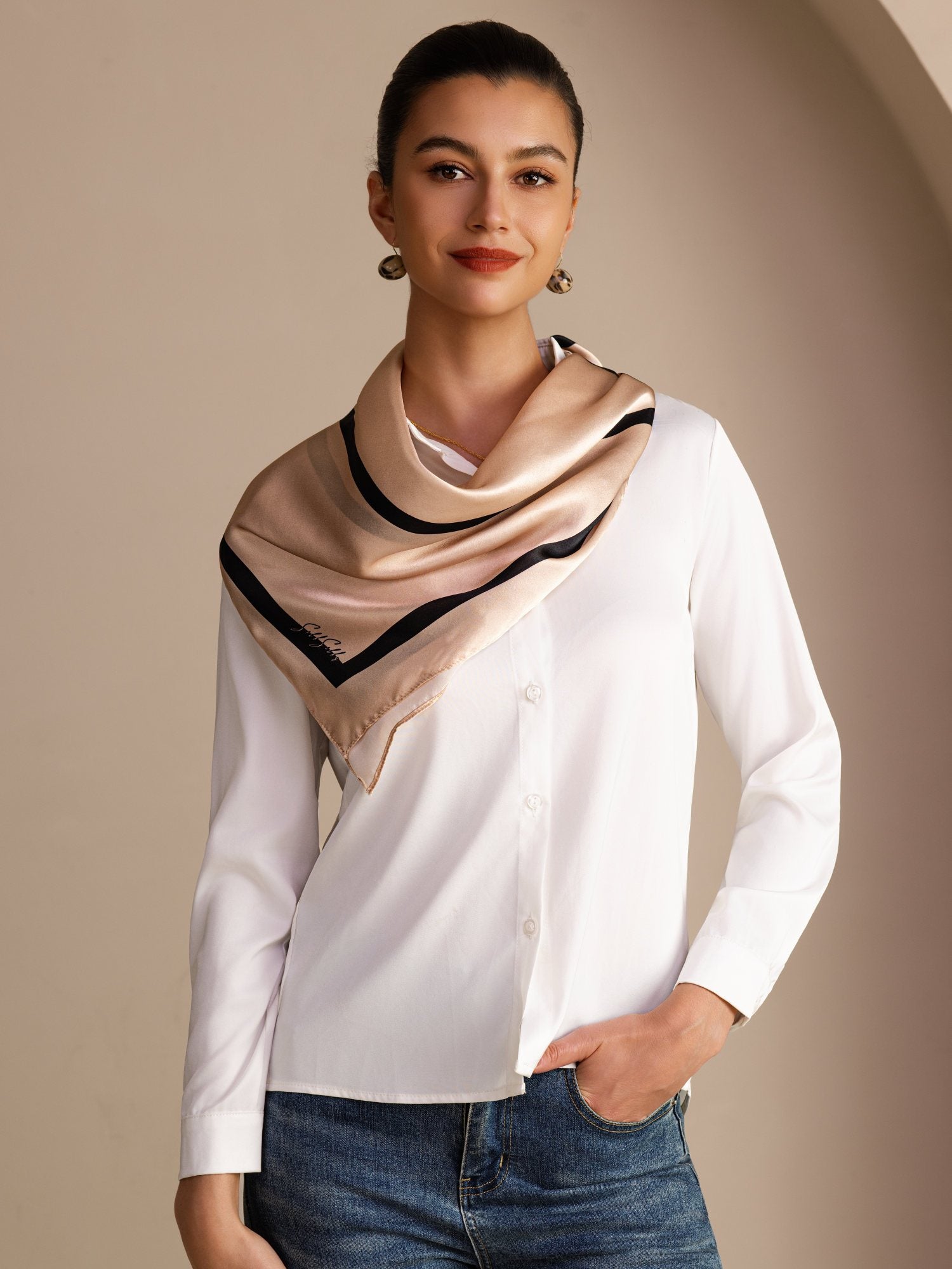 [Beige Square] SilkSilky  Scarf 002